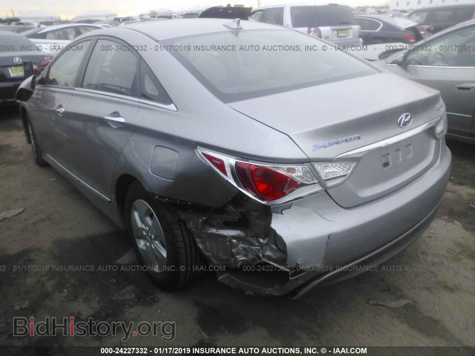 2012 HYUNDAI SONATA - VIN: KMHEC4A42CA043979 - Фото 3