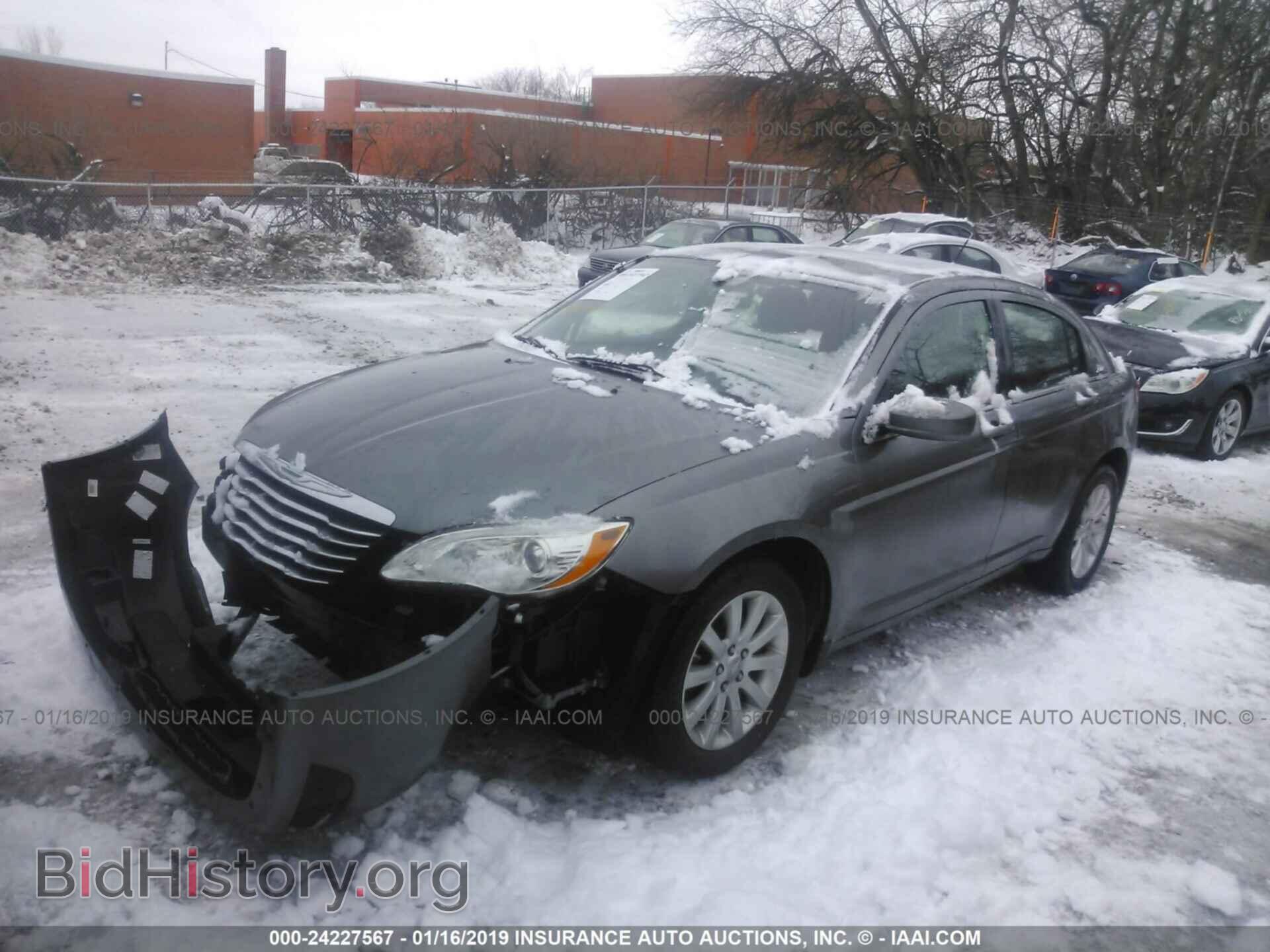 2012 CHRYSLER 200 - VIN: 1C3CCBBB5CN267371 - Фото 2