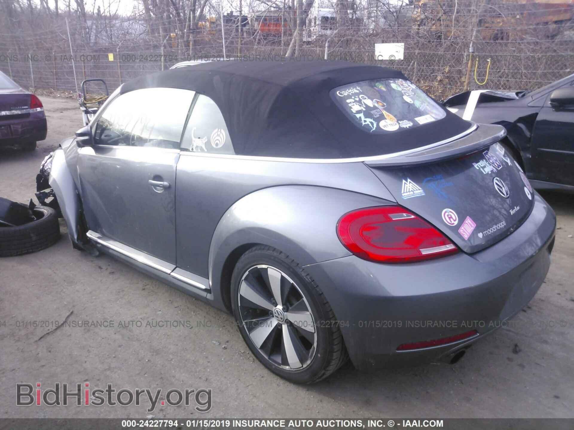 2013 VOLKSWAGEN BEETLE - VIN: 3VW7A7AT0DM802478 - Фото 3