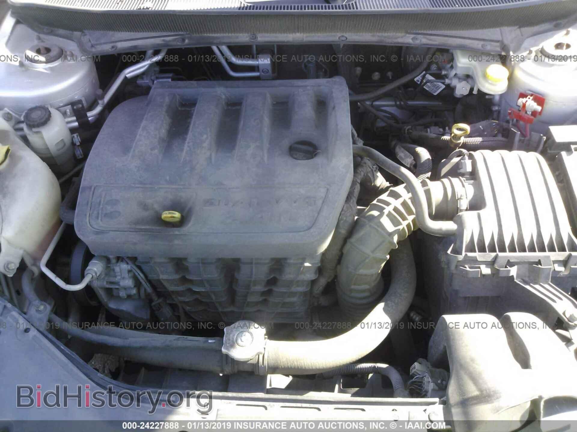 2009 CHRYSLER SEBRING - VIN: 1C3LC56B29N557958 - Фото 10