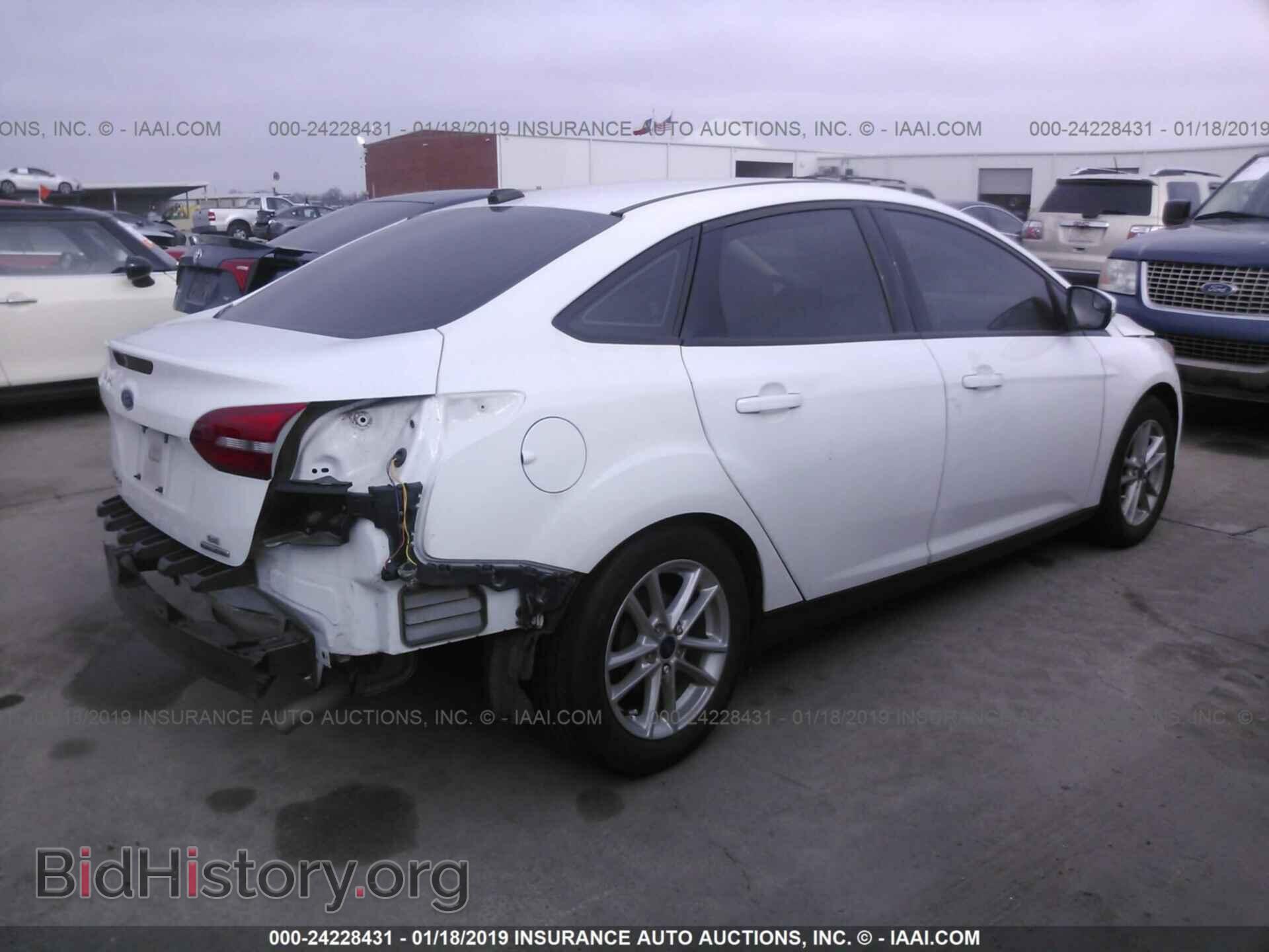 2016 FORD FOCUS - VIN: 1FADP3F23GL227074 - Photo 4