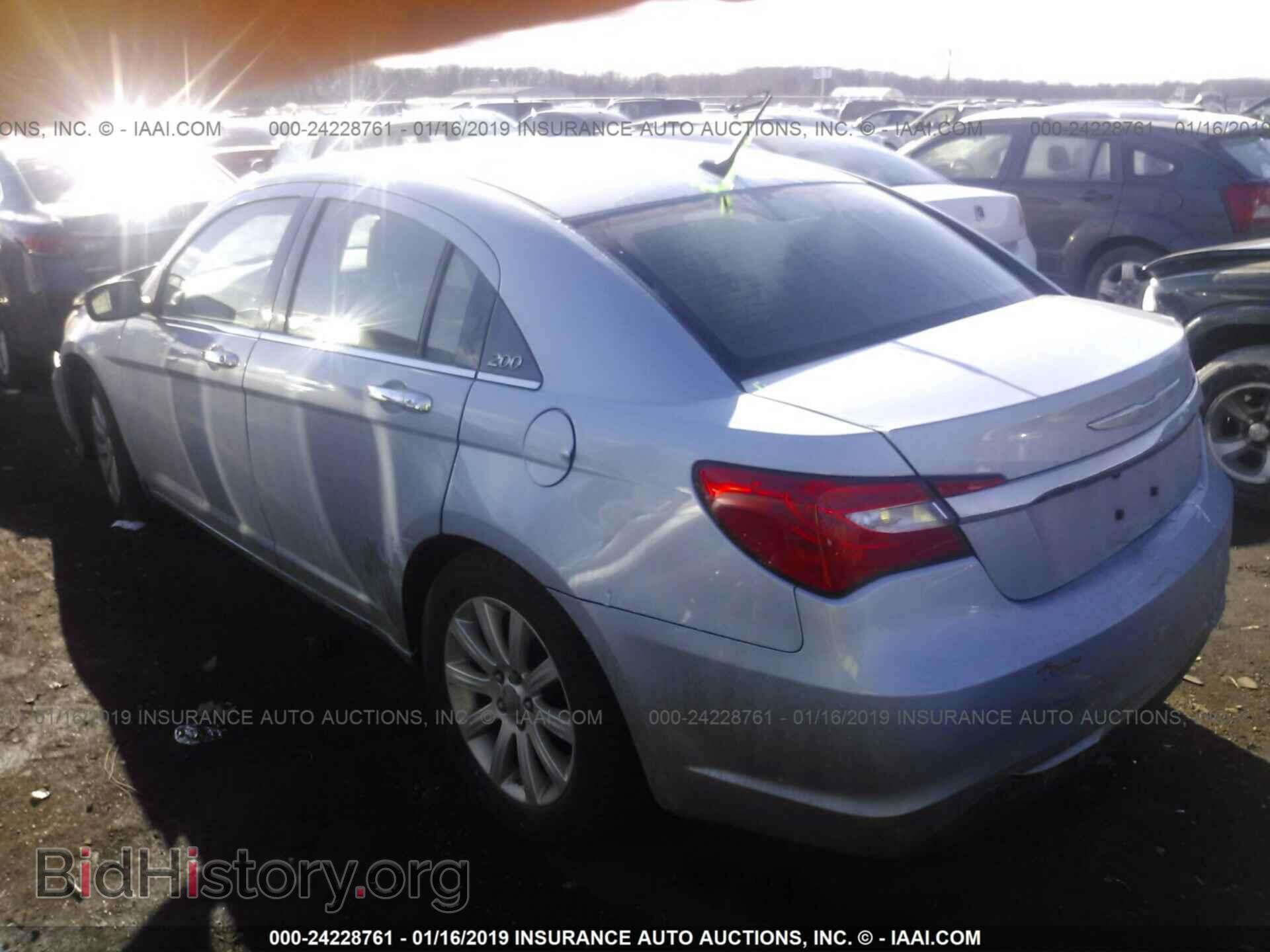 2013 CHRYSLER 200 - VIN: 1C3CCBCG9DN515942 - Фото 3