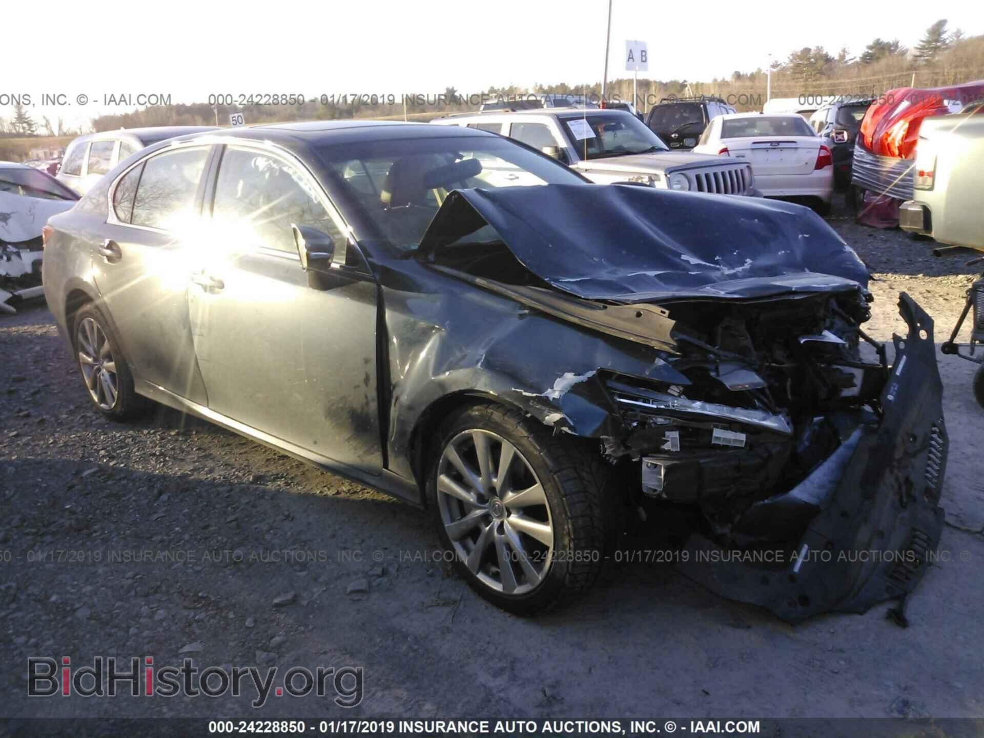 Фотография JTHCE1BL5FA009824 - LEXUS GS 2015