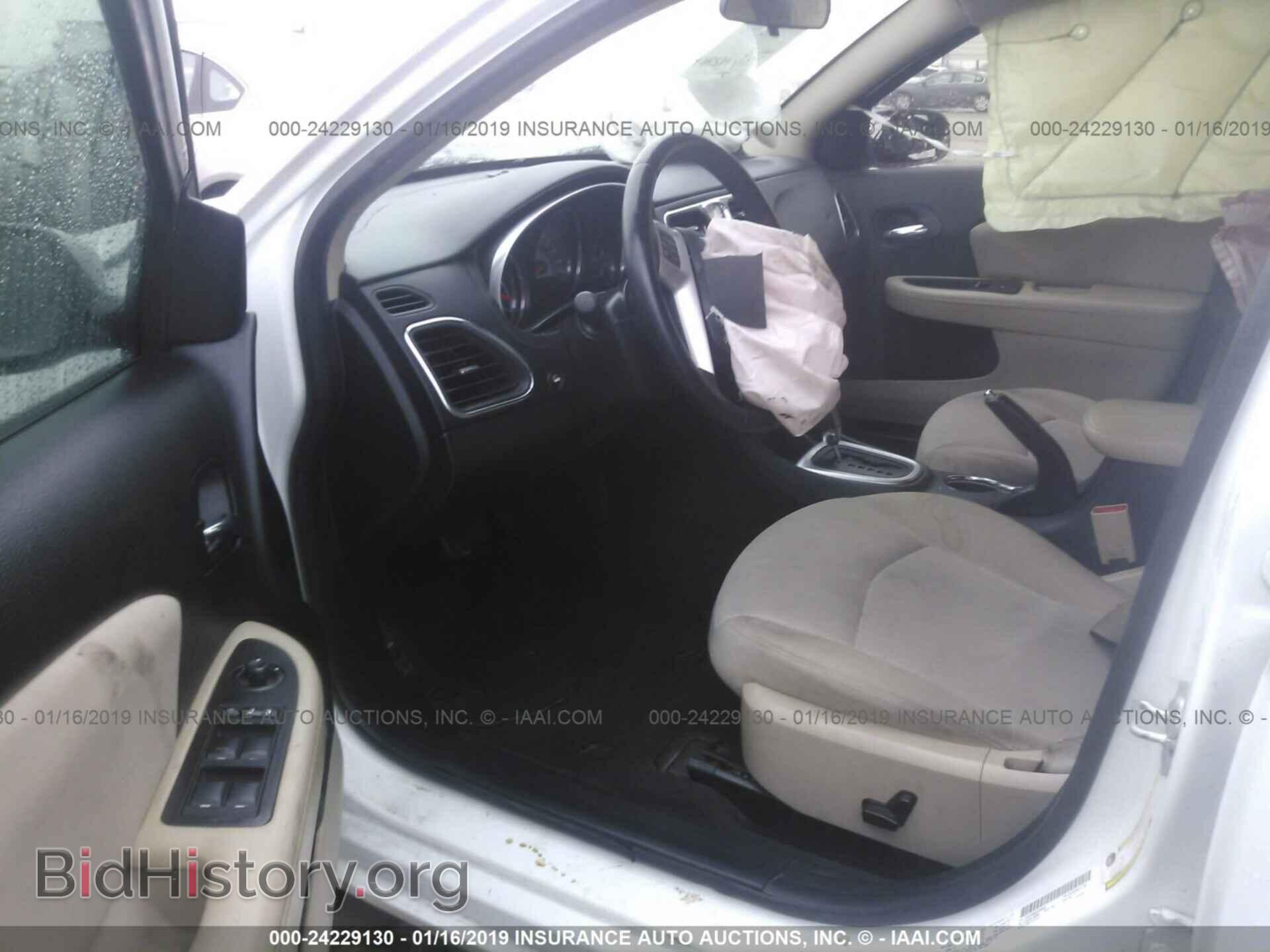 2014 CHRYSLER 200 - VIN: 1C3CCBBB9EN204891 - Фото 5