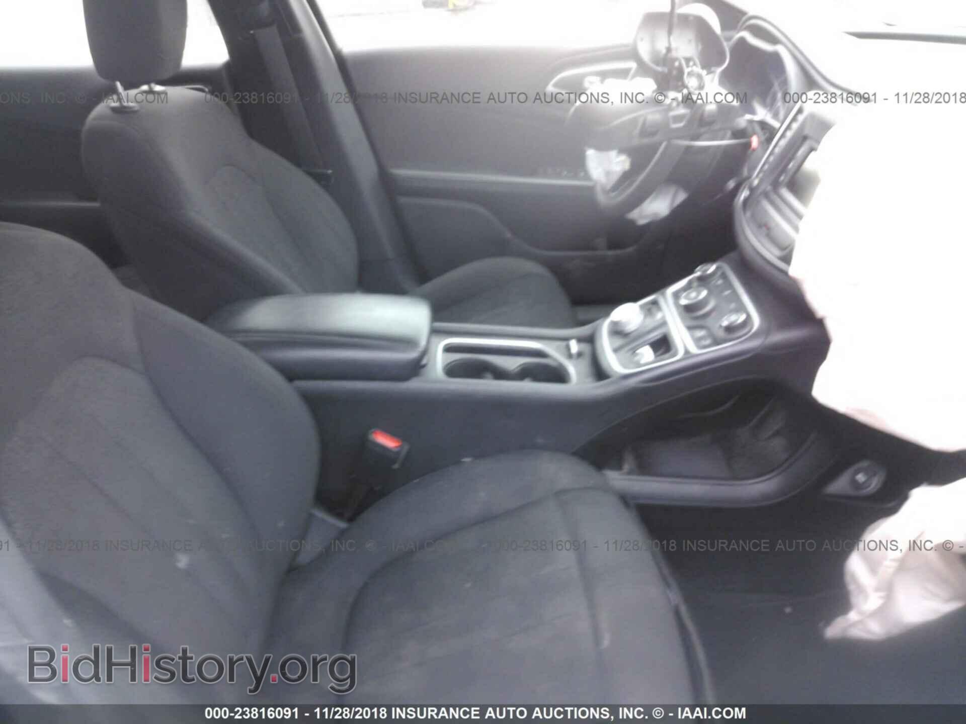 2015 CHRYSLER 200 - VIN: 1C3CCCAB9FN558659 - Photo 5