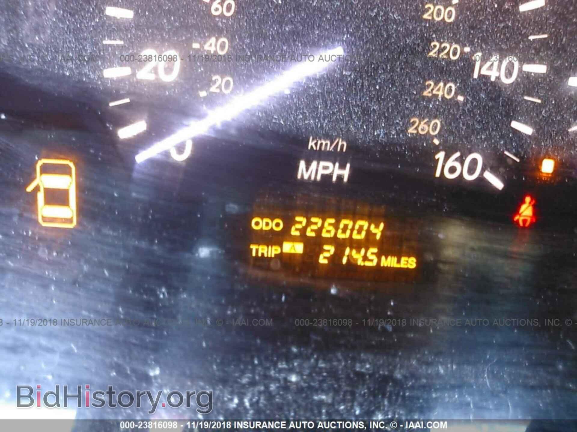 2004 LEXUS LS - VIN: JTHBN36F240148193 - Photo 7