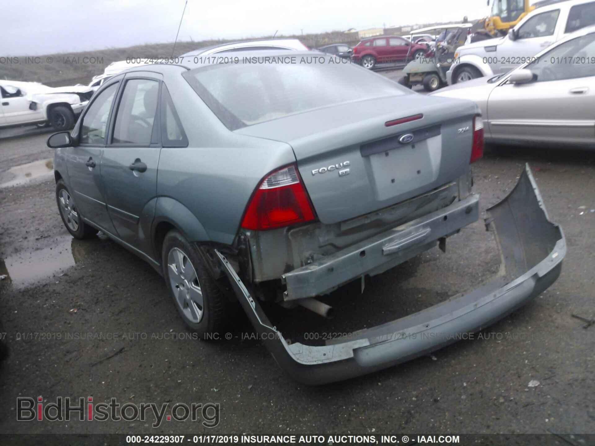 2006 FORD FOCUS - VIN: 1FAFP34N36W129908 - Фото 3