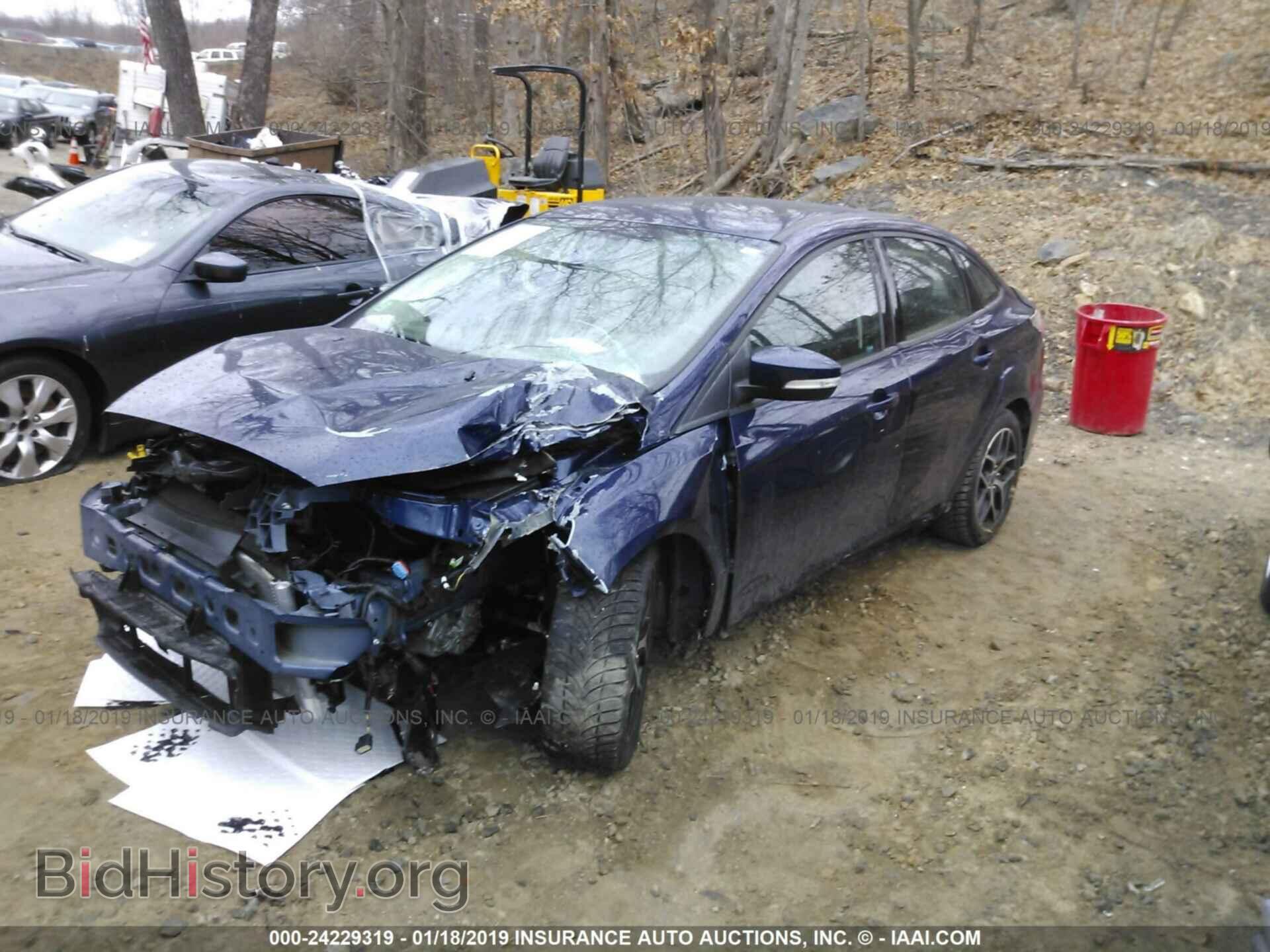 2017 FORD FOCUS - VIN: 1FADP3H28HL326388 - Фото 2