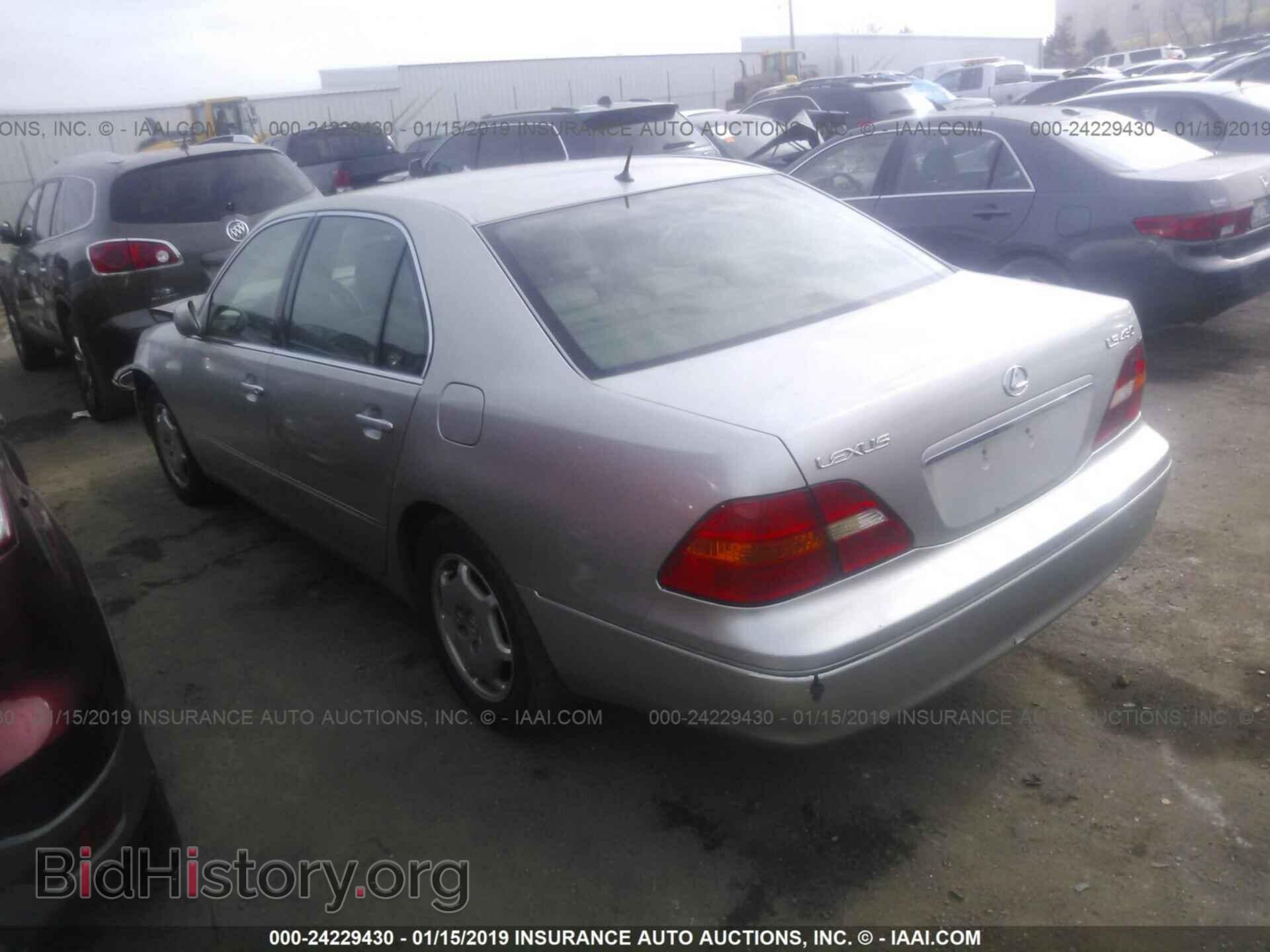 2002 LEXUS LS - VIN: JTHBN30F220092116 - Photo 3