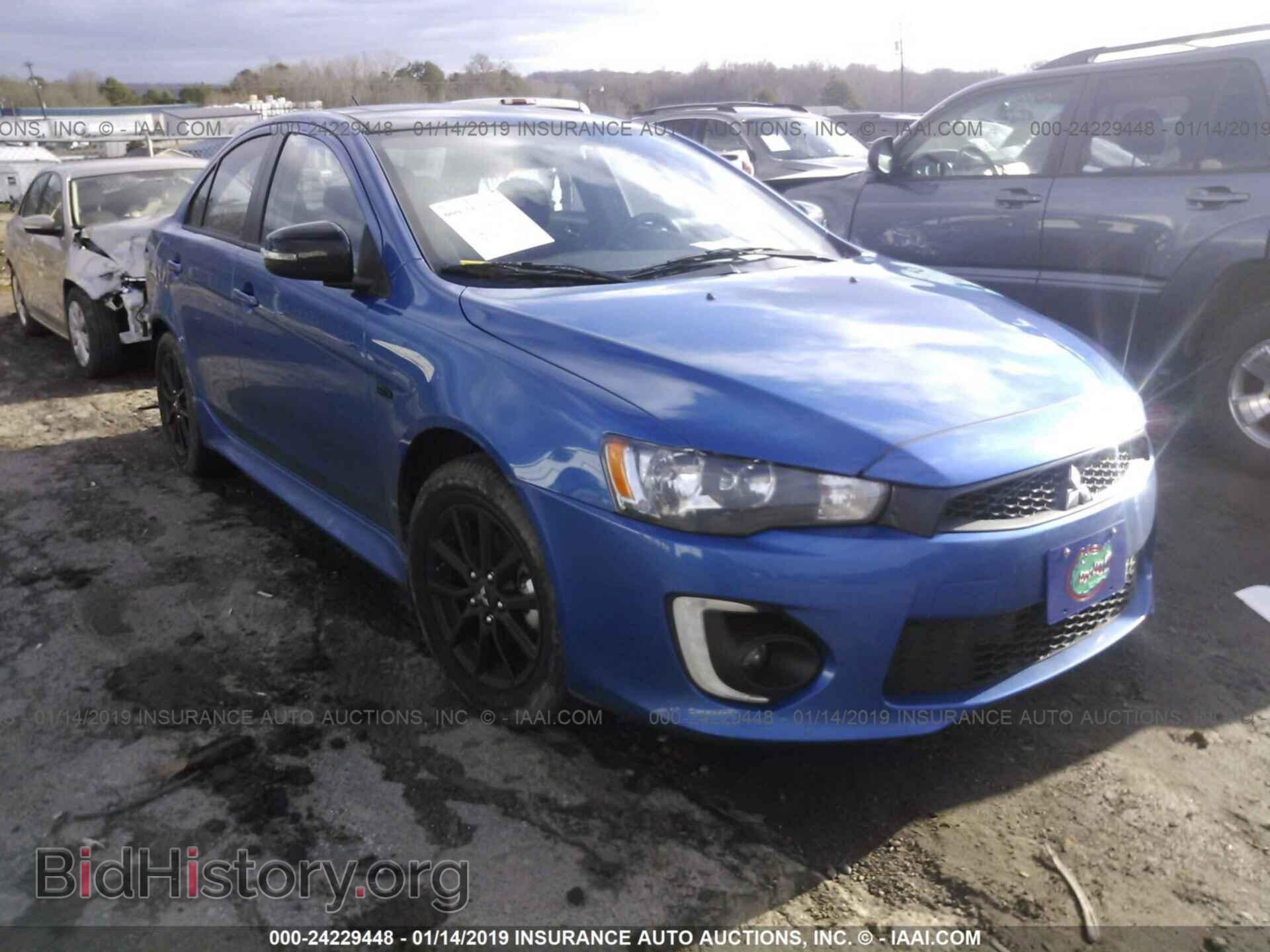Photo JA32U2FU3HU016005 - MITSUBISHI LANCER 2017