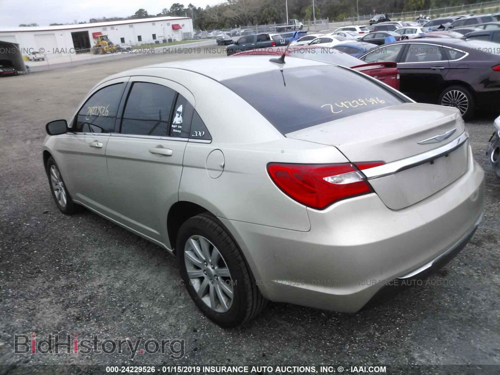 2013 CHRYSLER 200 - VIN: 1C3CCBBB6DN765631 - Photo 3