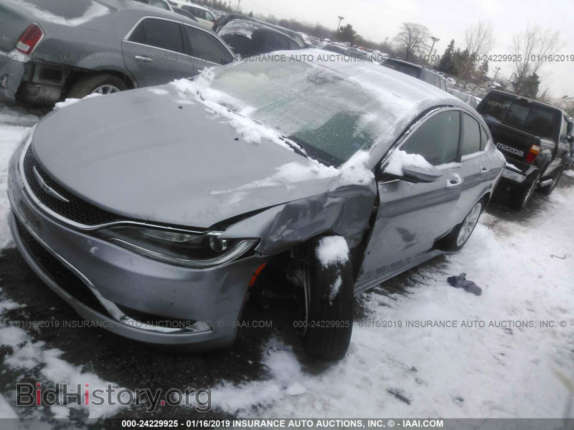 2015 CHRYSLER 200 - VIN: 1C3CCCCB7FN574520 - Фото 2