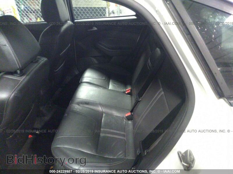 2013 Ford FOCUS (VIN 1FADP3F28DL165019) — фото 8 из 10