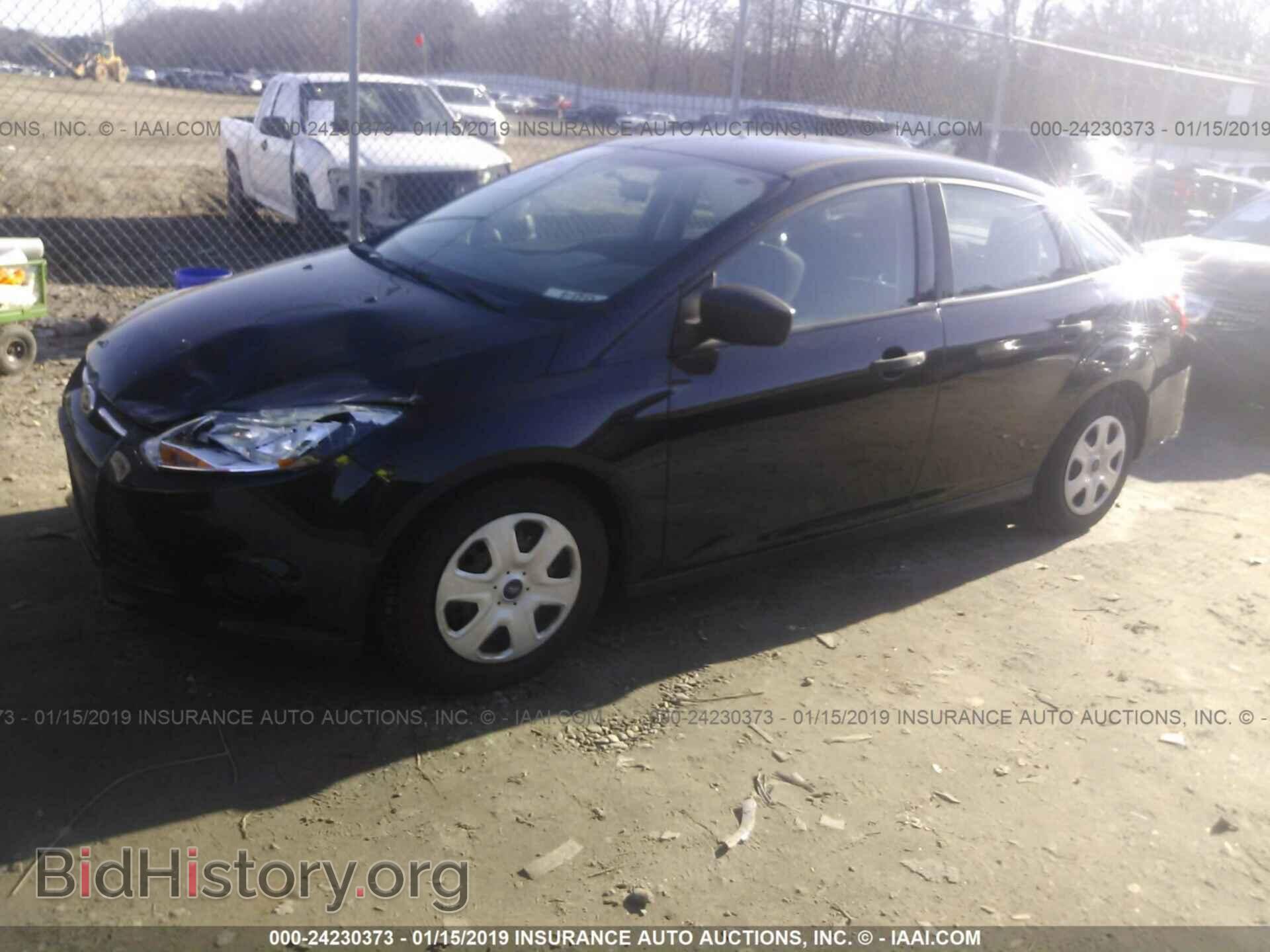 2013 FORD FOCUS - VIN: 1FADP3E26DL330759 - Фото 2