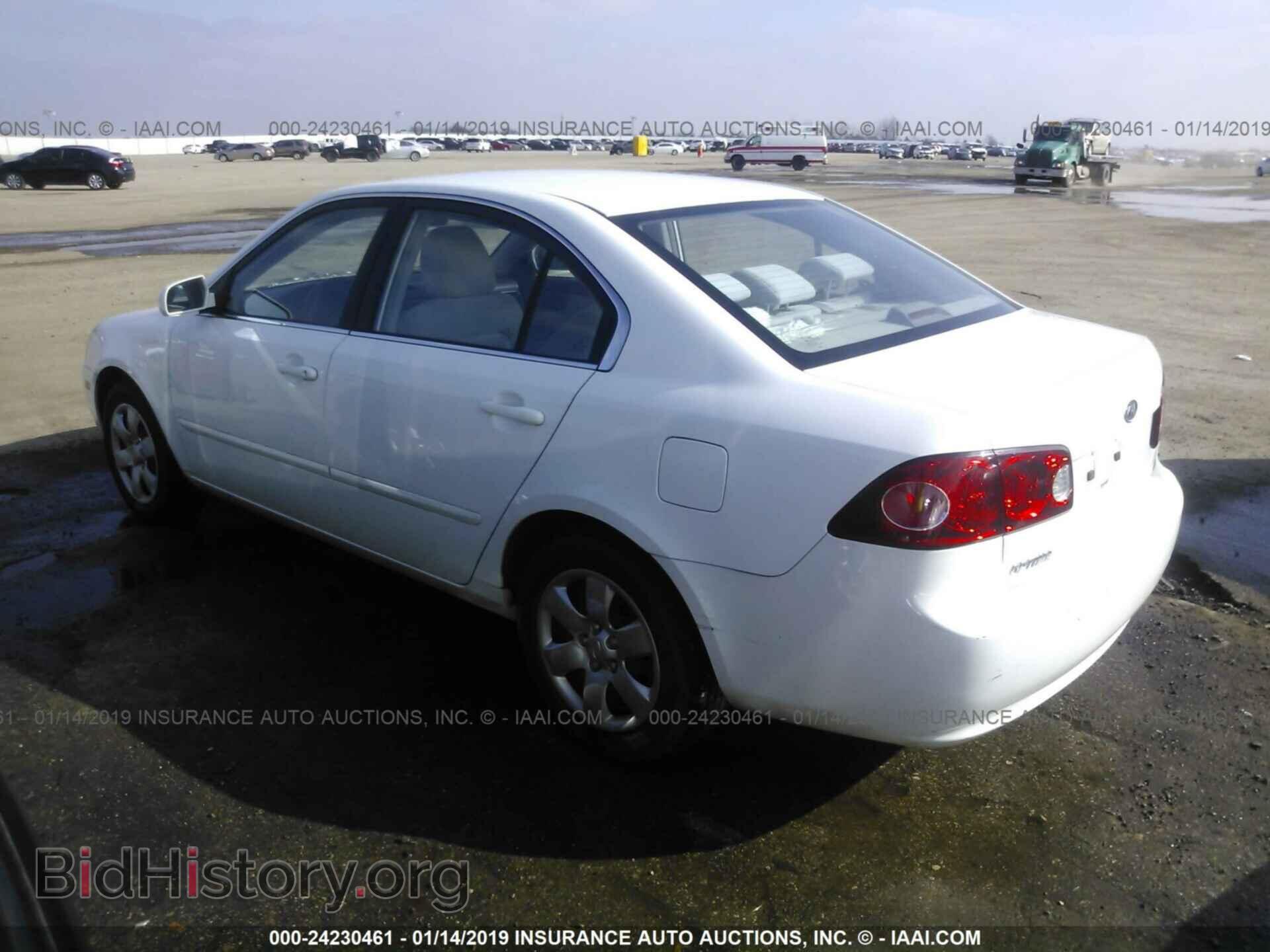2006 KIA OPTIMA - VIN: KNAGE123765029114 - Фото 3