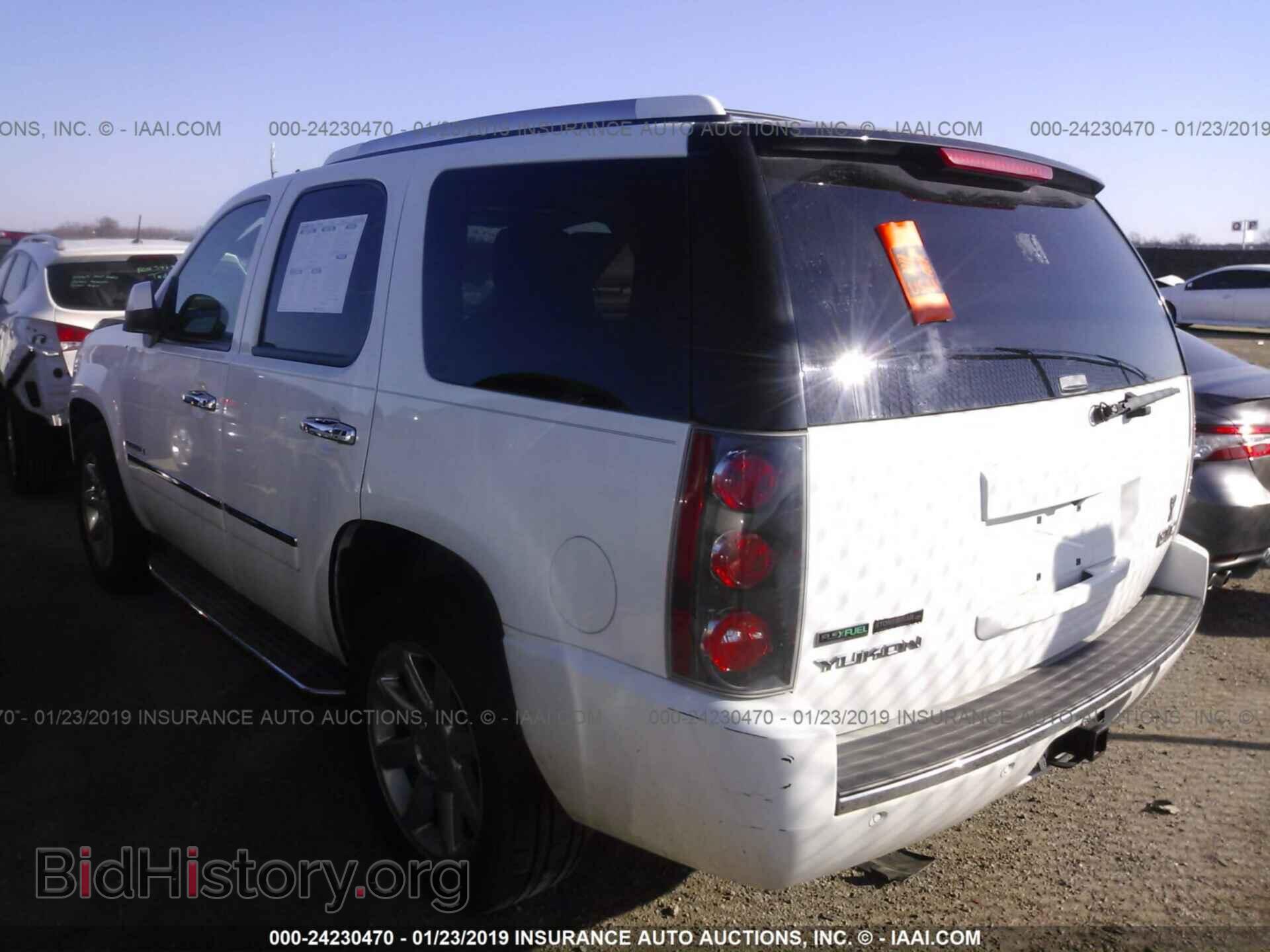 2011 GMC YUKON - VIN: 1GKS1EEF7BR239418 - Фото 3