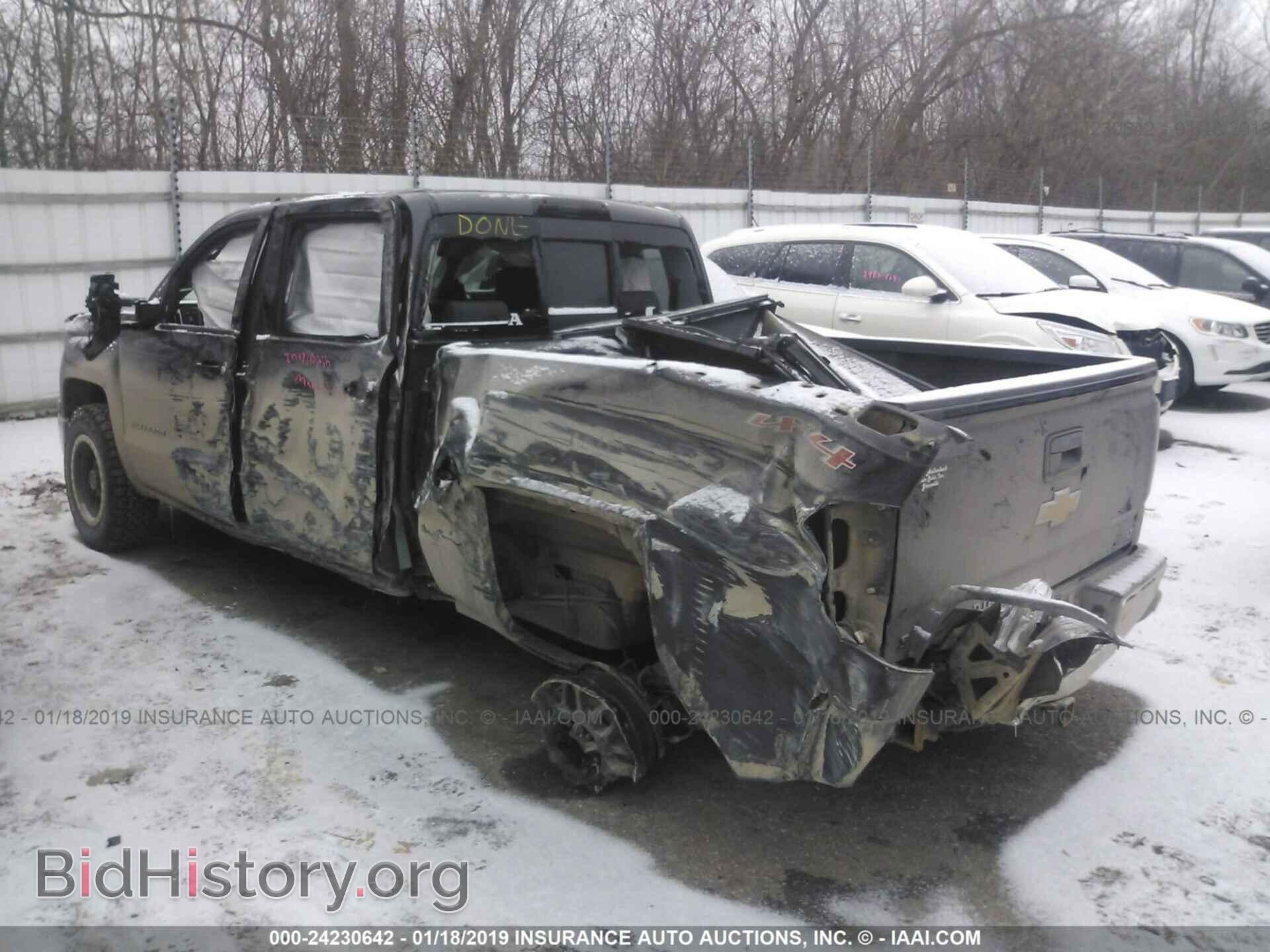 2014 CHEVROLET SILVERADO - VIN: 3GCUKRECXEG252585 - Фото 3