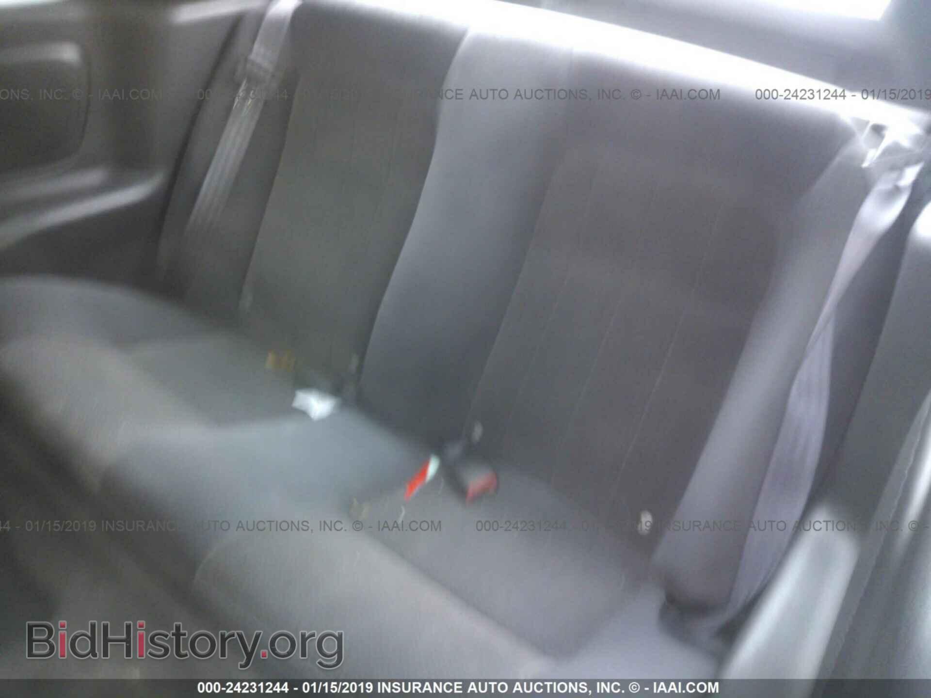 2006 CHRYSLER SEBRING - VIN: 1C3EL45R26N109541 - Фото 8