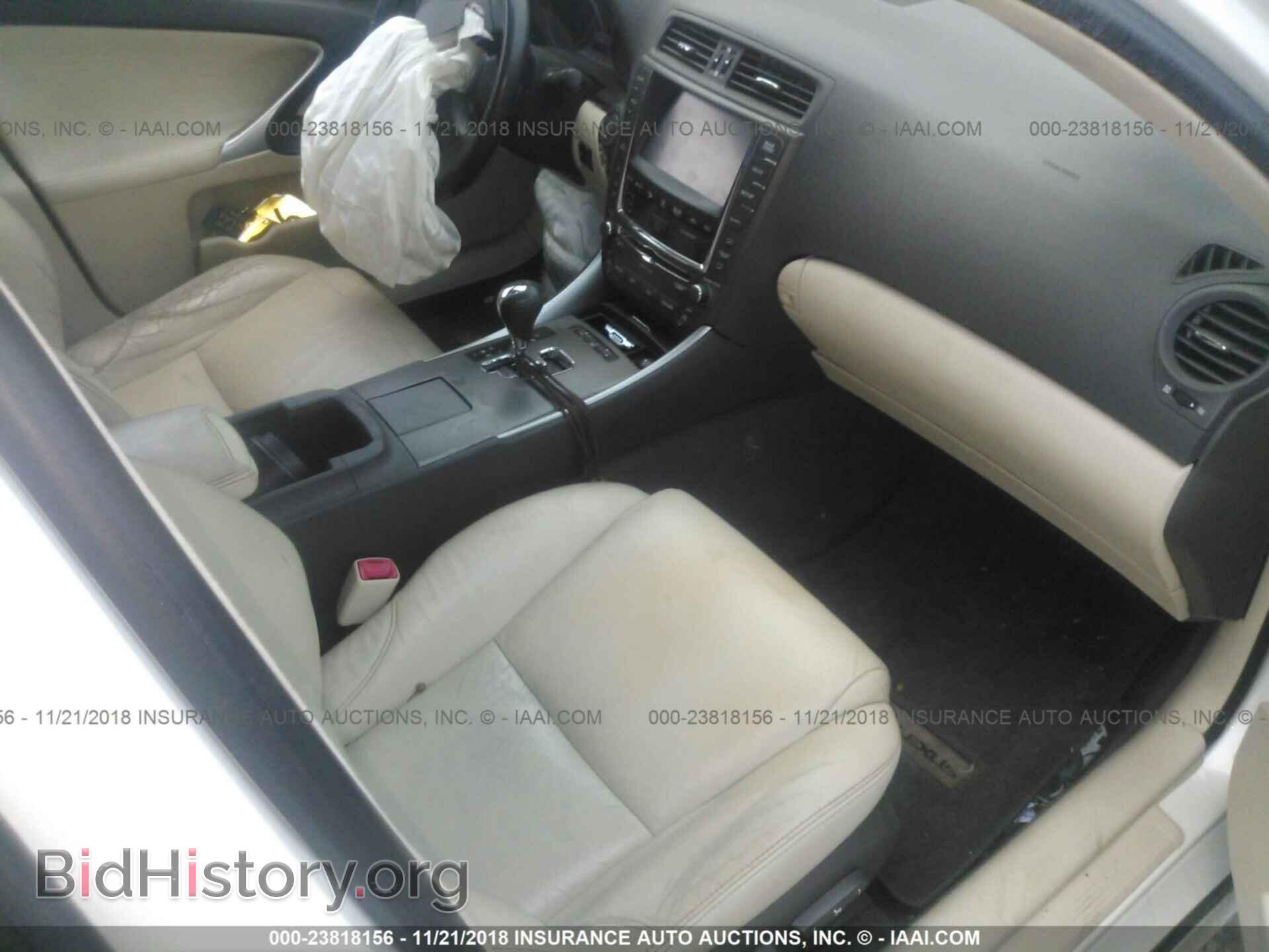 2010 LEXUS IS - VIN: JTHCF5C21A5042301 - Фото 5