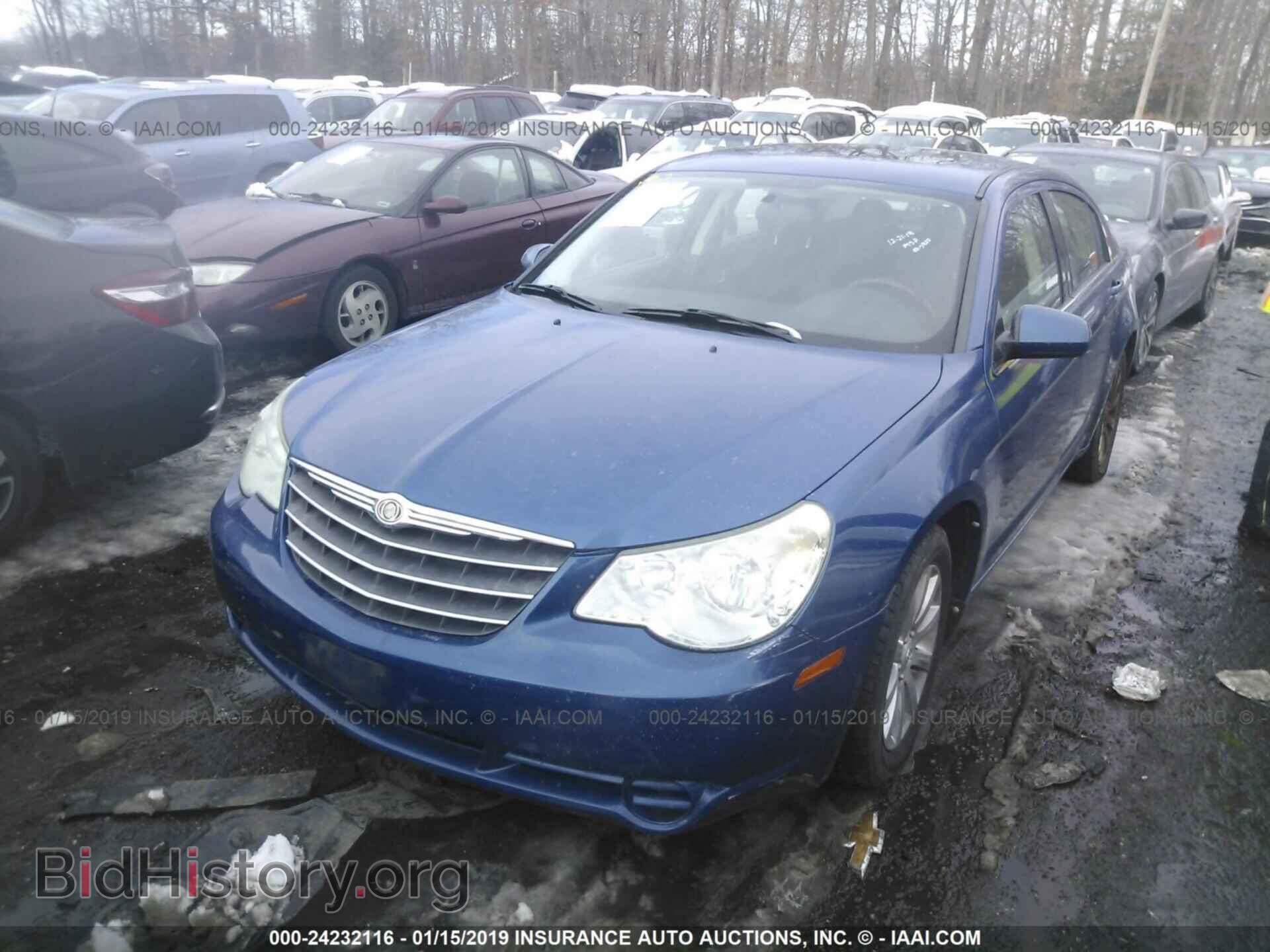 2010 CHRYSLER SEBRING - VIN: 1C3CC5FBXAN197536 - Фото 2