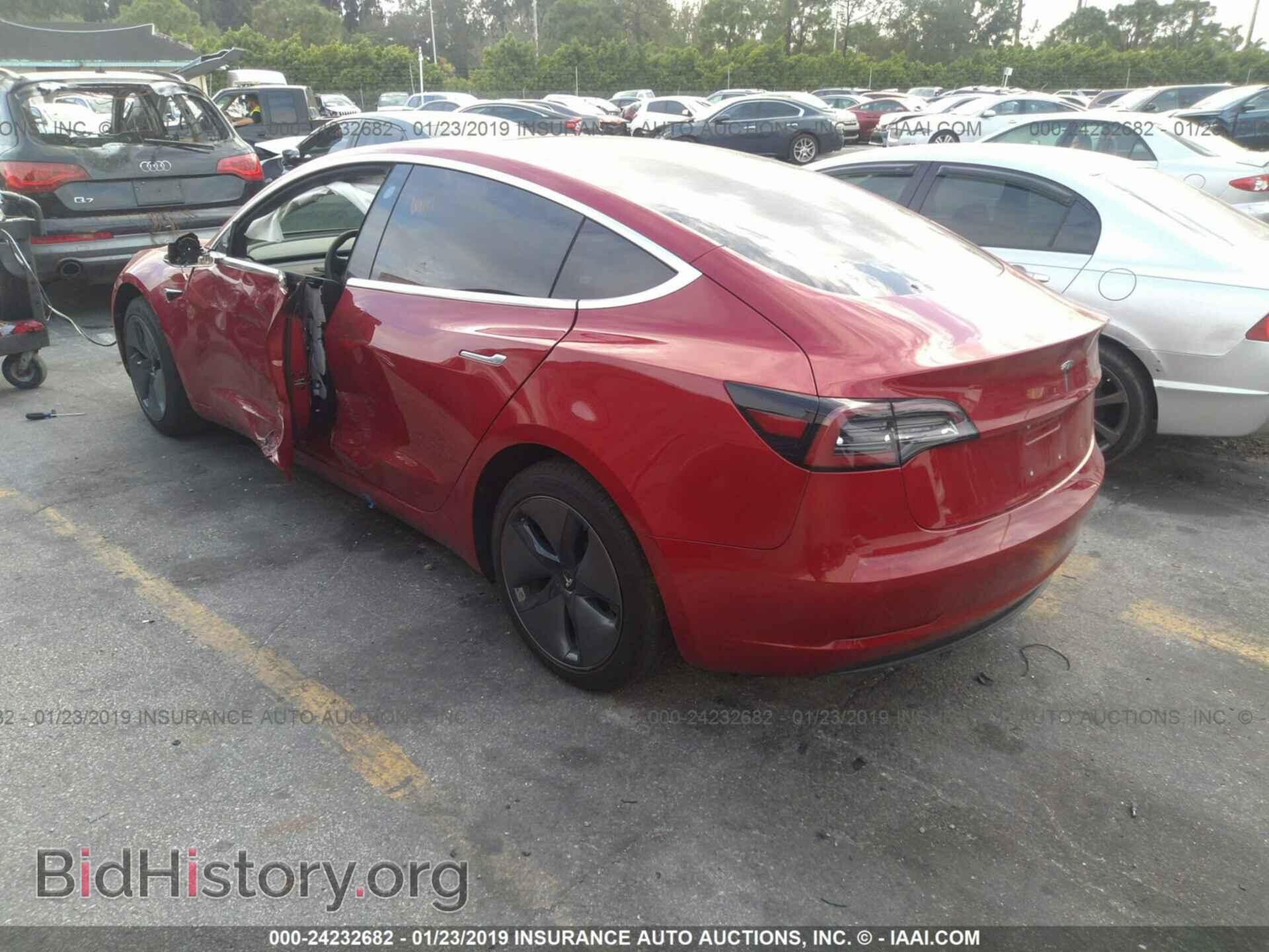 2018 TESLA MODEL 3 - VIN: 5YJ3E1EA7JF102811 - Фото 3