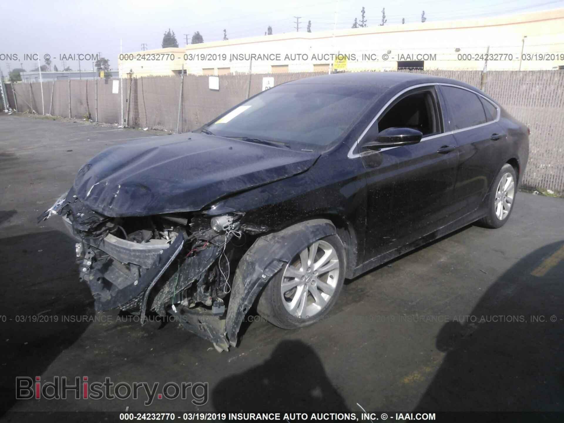 2015 CHRYSLER 200 - VIN: 1C3CCCAB3FN627197 - Фото 2