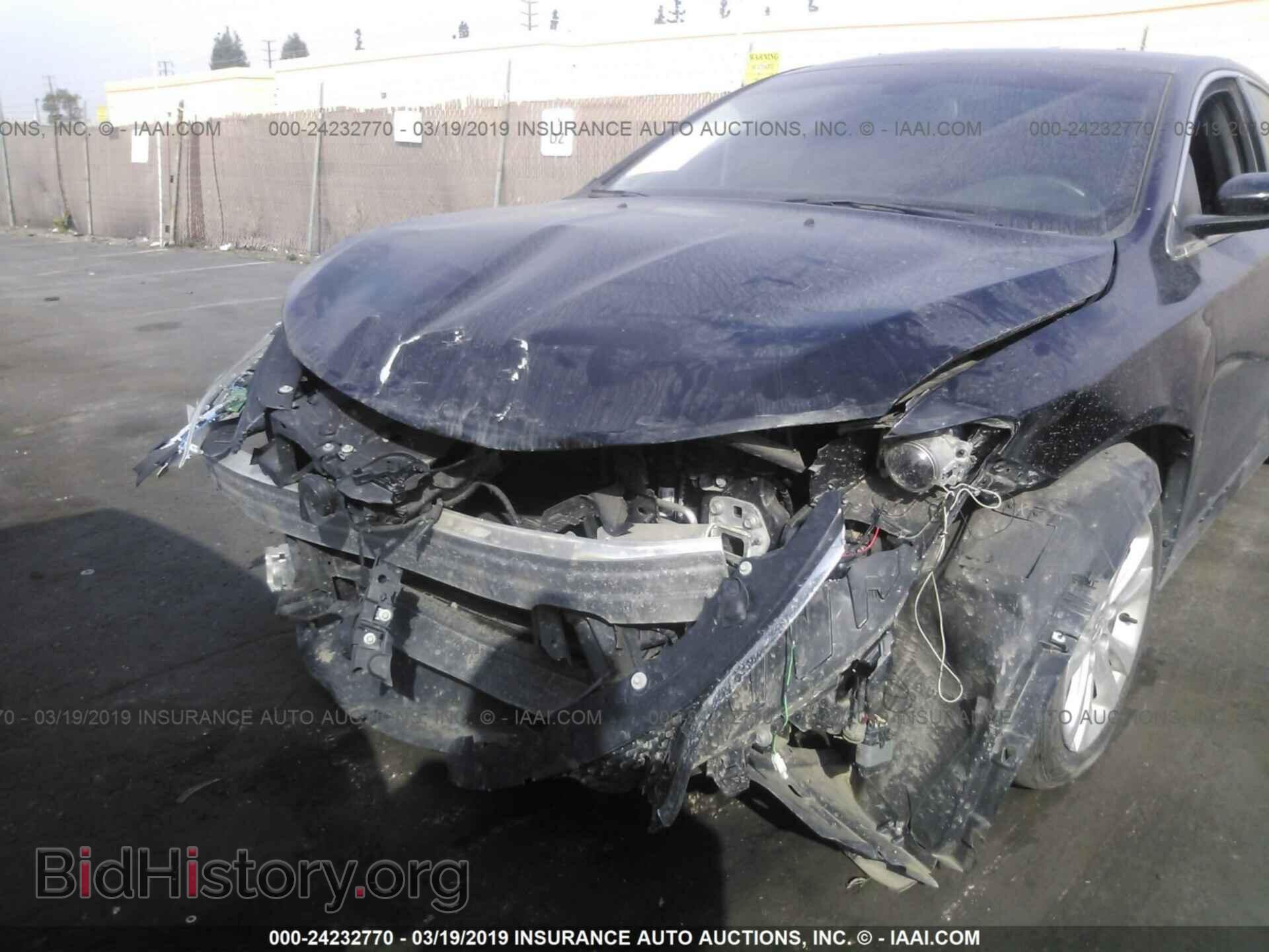 2015 CHRYSLER 200 - VIN: 1C3CCCAB3FN627197 - Фото 6
