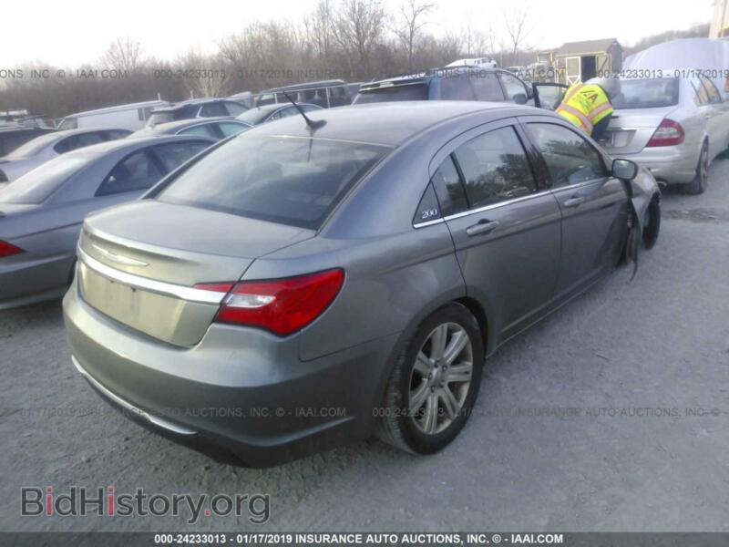 2012 Chrysler 200 (VIN 1C3CCBBG8CN299968) — фото 4 из 10