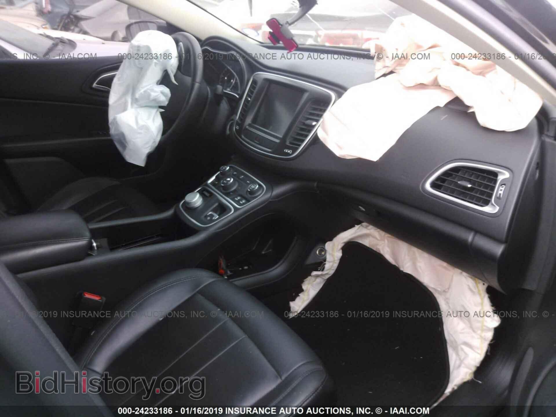 2016 CHRYSLER 200 - VIN: 1C3CCCAB7GN172713 - Фото 5