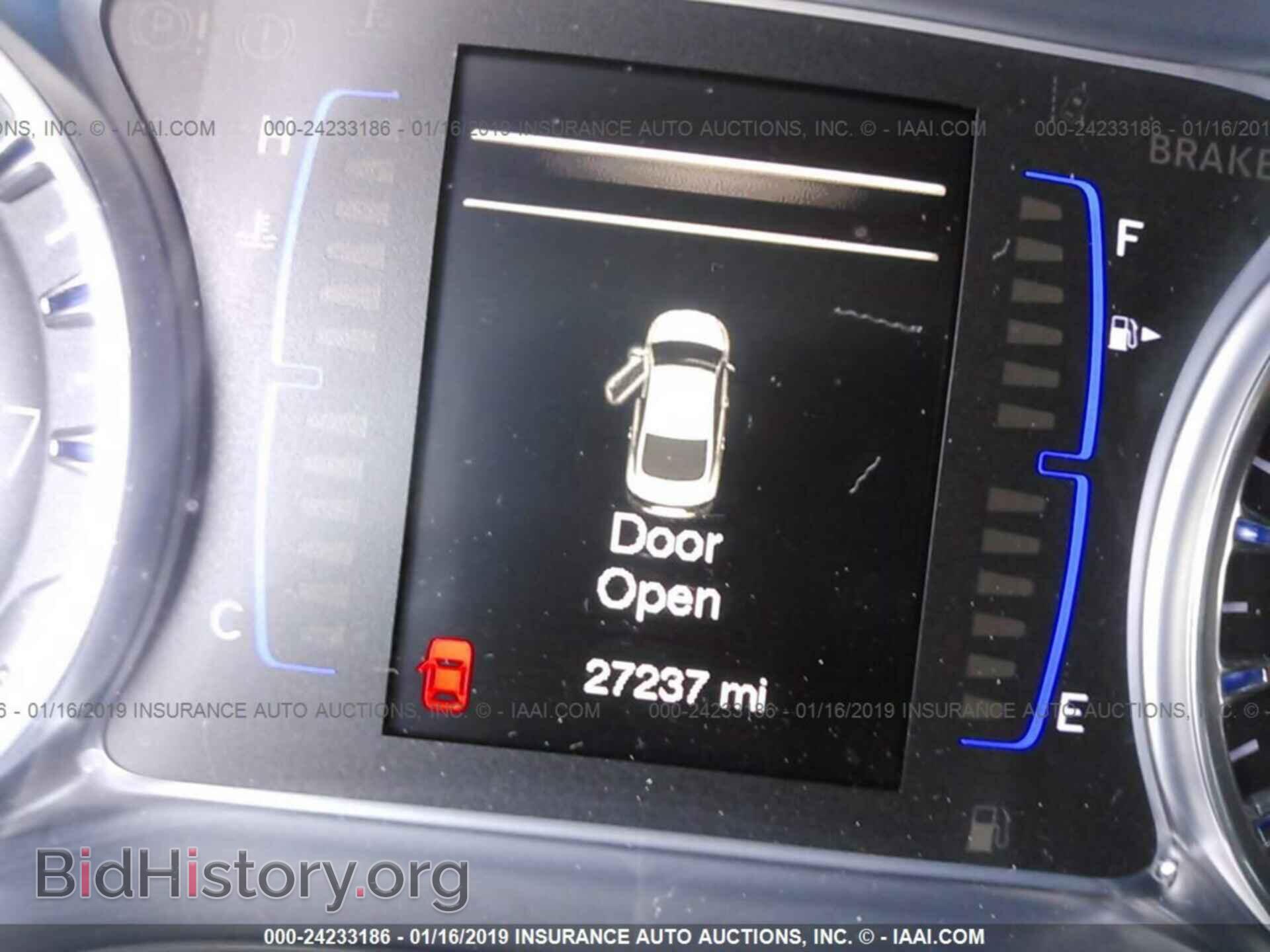 2016 CHRYSLER 200 - VIN: 1C3CCCAB7GN172713 - Фото 7