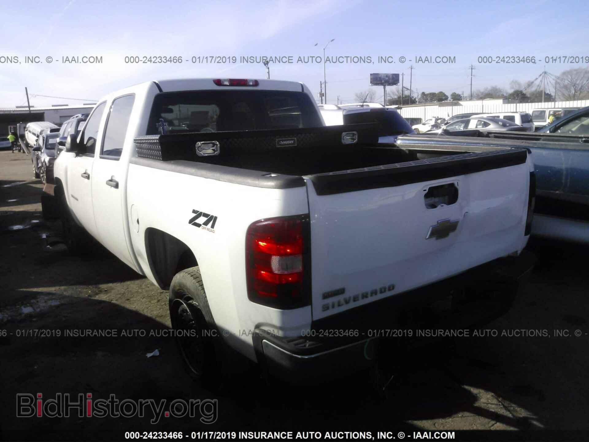 2011 CHEVROLET SILVERADO - VIN: 3GCPCPEA9BG325549 - Photo 3