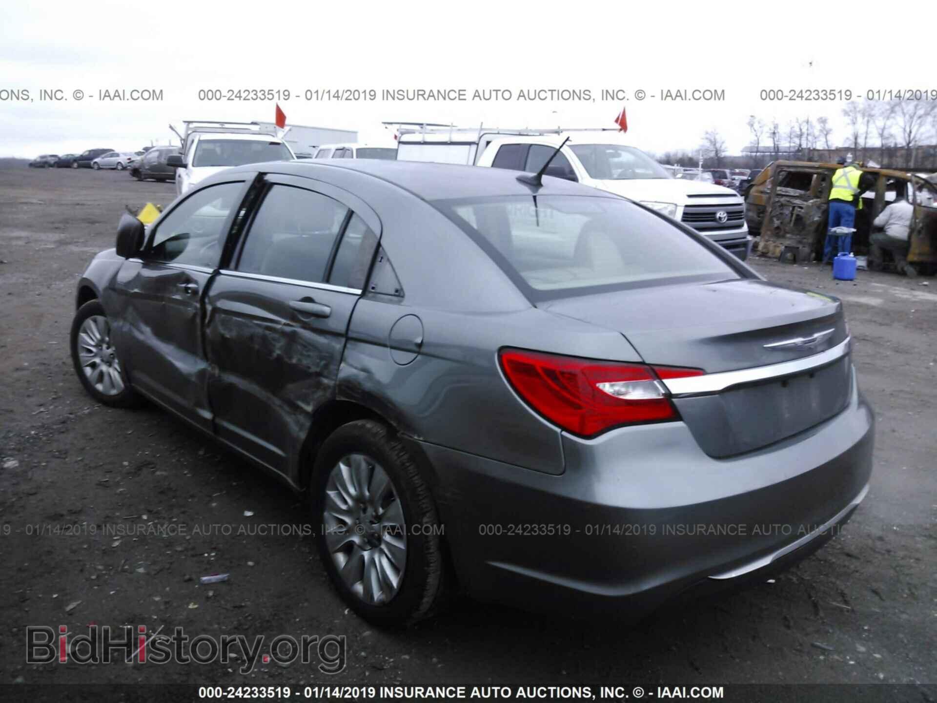 2013 CHRYSLER 200 - VIN: 1C3CCBAB4DN588871 - Фото 3