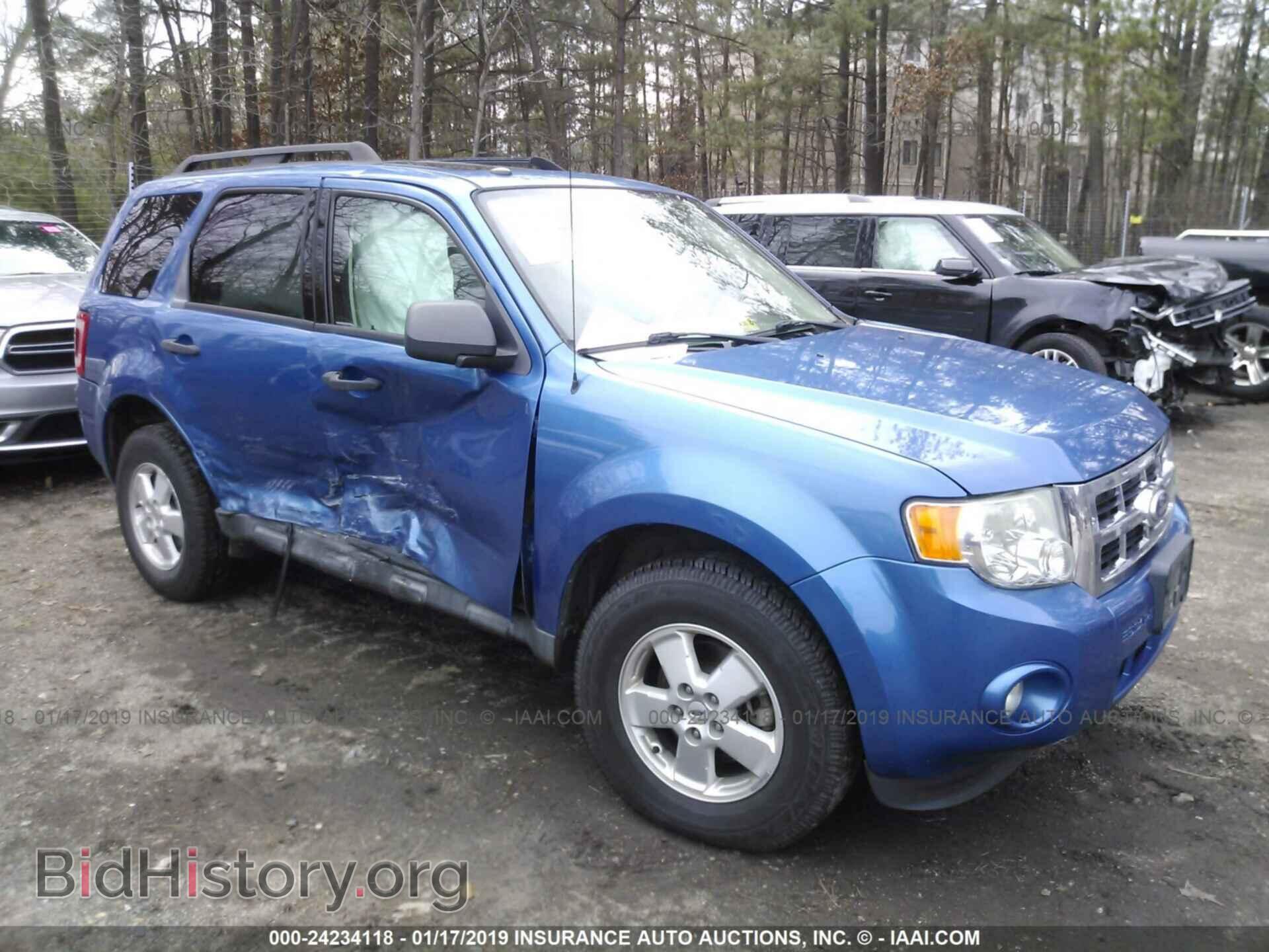 Photo 1FMCU0D71BKA36906 - FORD ESCAPE 2011