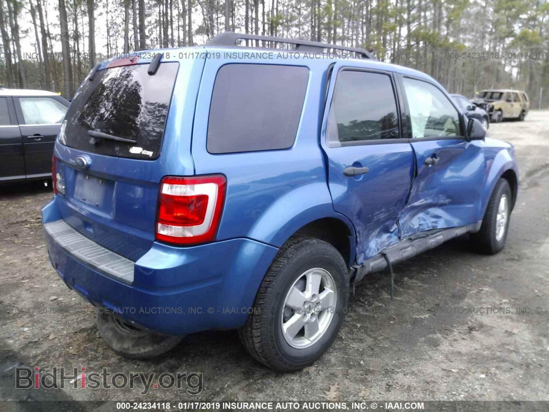 2011 FORD ESCAPE - VIN: 1FMCU0D71BKA36906 - Photo 6