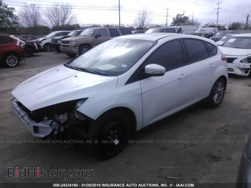 2016 Ford FOCUS (VIN 1FADP3K23GL204853) — photo 2 of 10