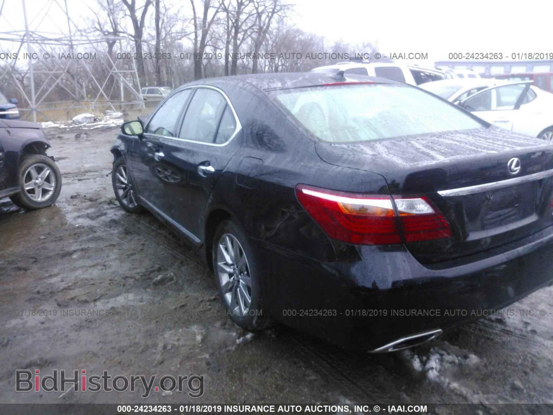 2011 LEXUS LS - VIN: JTHCL5EF6B5010017 - Фото 3