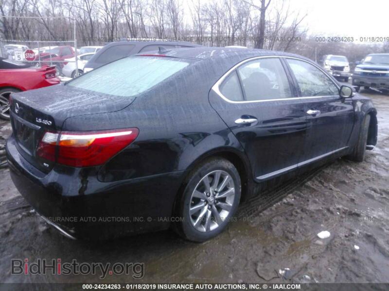 2011 Lexus LS (VIN JTHCL5EF6B5010017) — фото 4 из 10