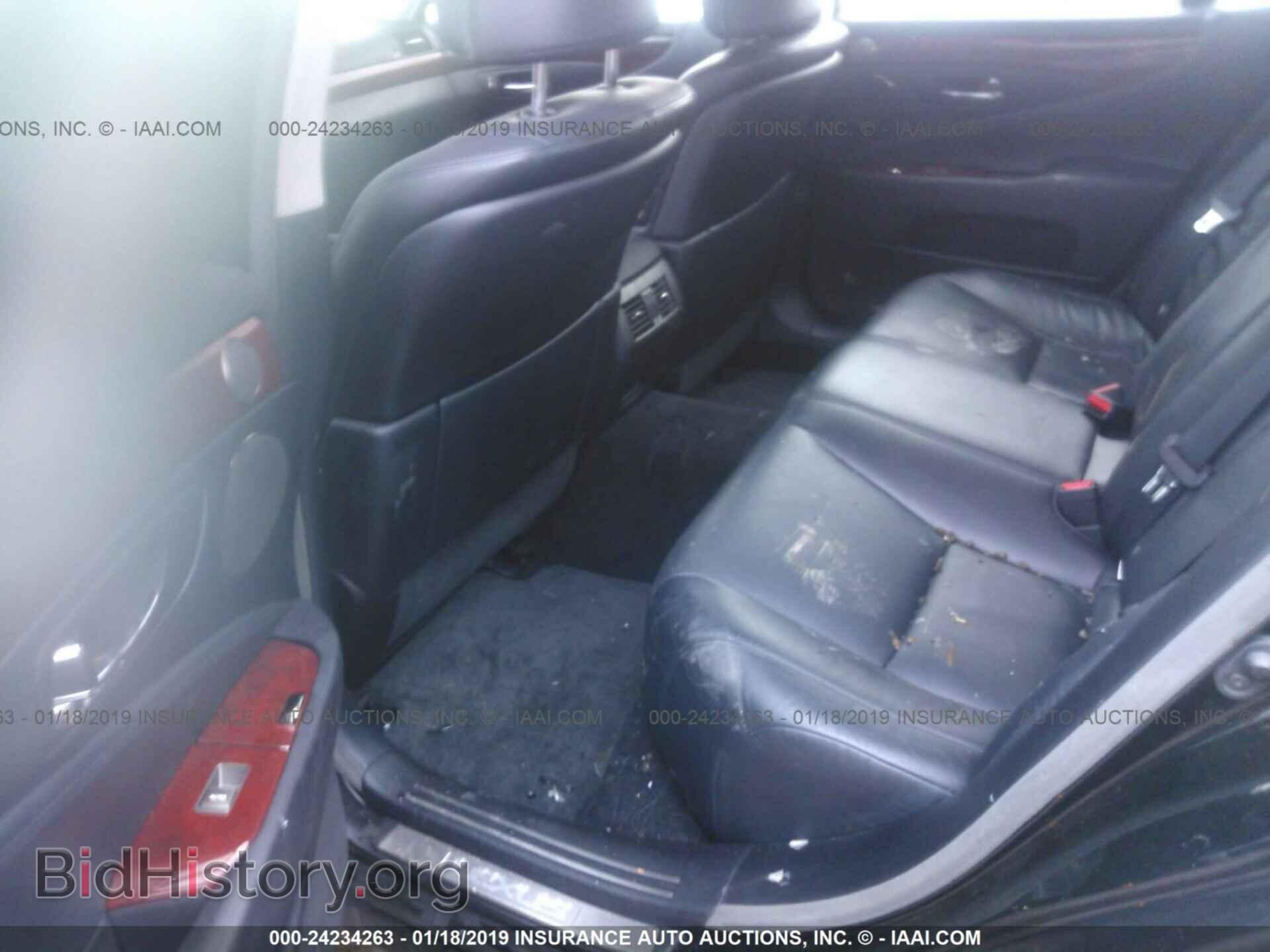 2011 LEXUS LS - VIN: JTHCL5EF6B5010017 - Фото 8