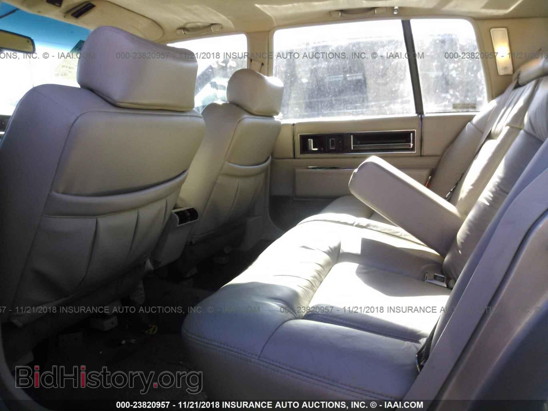 1992 CADILLAC DEVILLE - VIN: 1G6CD53BXN4340996 - Photo 8