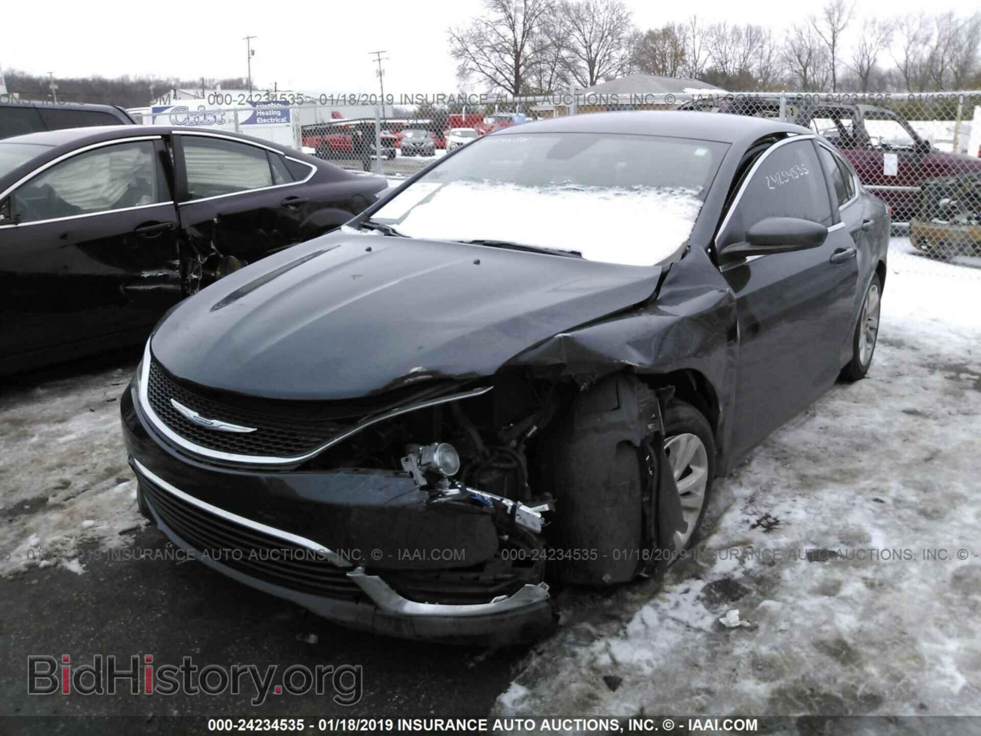 2017 CHRYSLER 200 - VIN: 1C3CCCAB8HN501212 - Фото 2