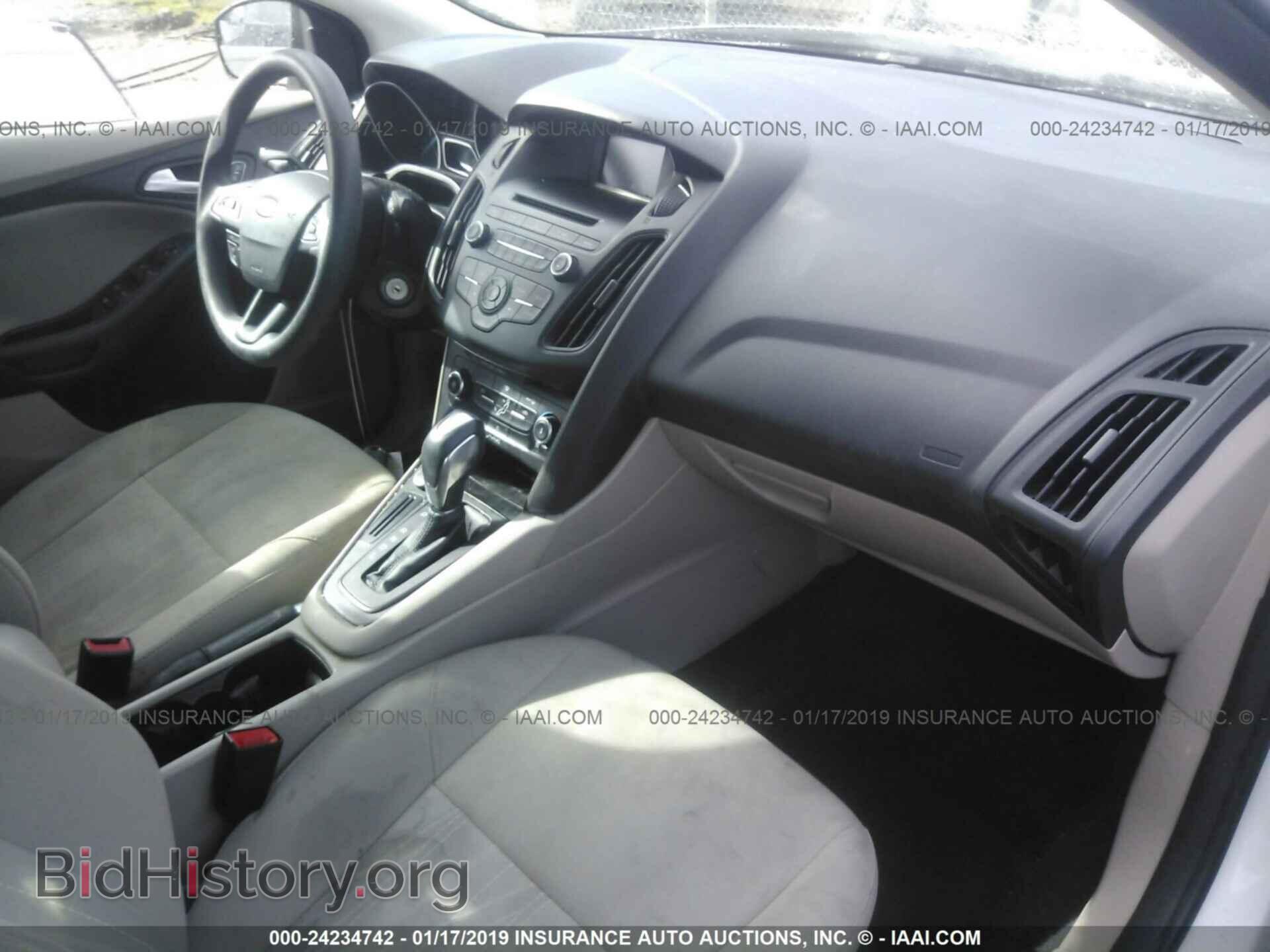 2016 FORD FOCUS - VIN: 1FADP3F24GL239492 - Photo 5