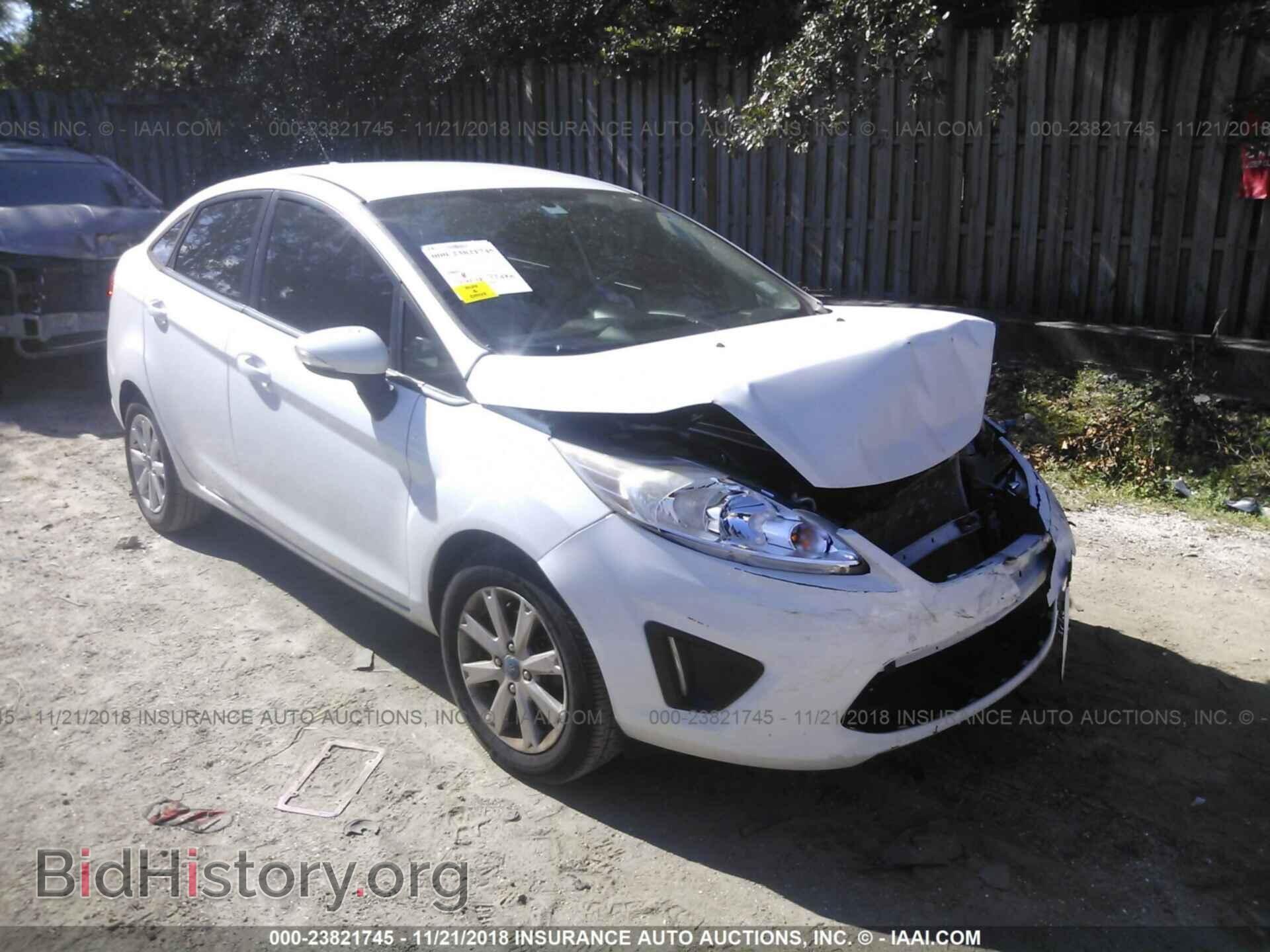 Photo 3FADP4BJ6DM183858 - FORD FIESTA 2013