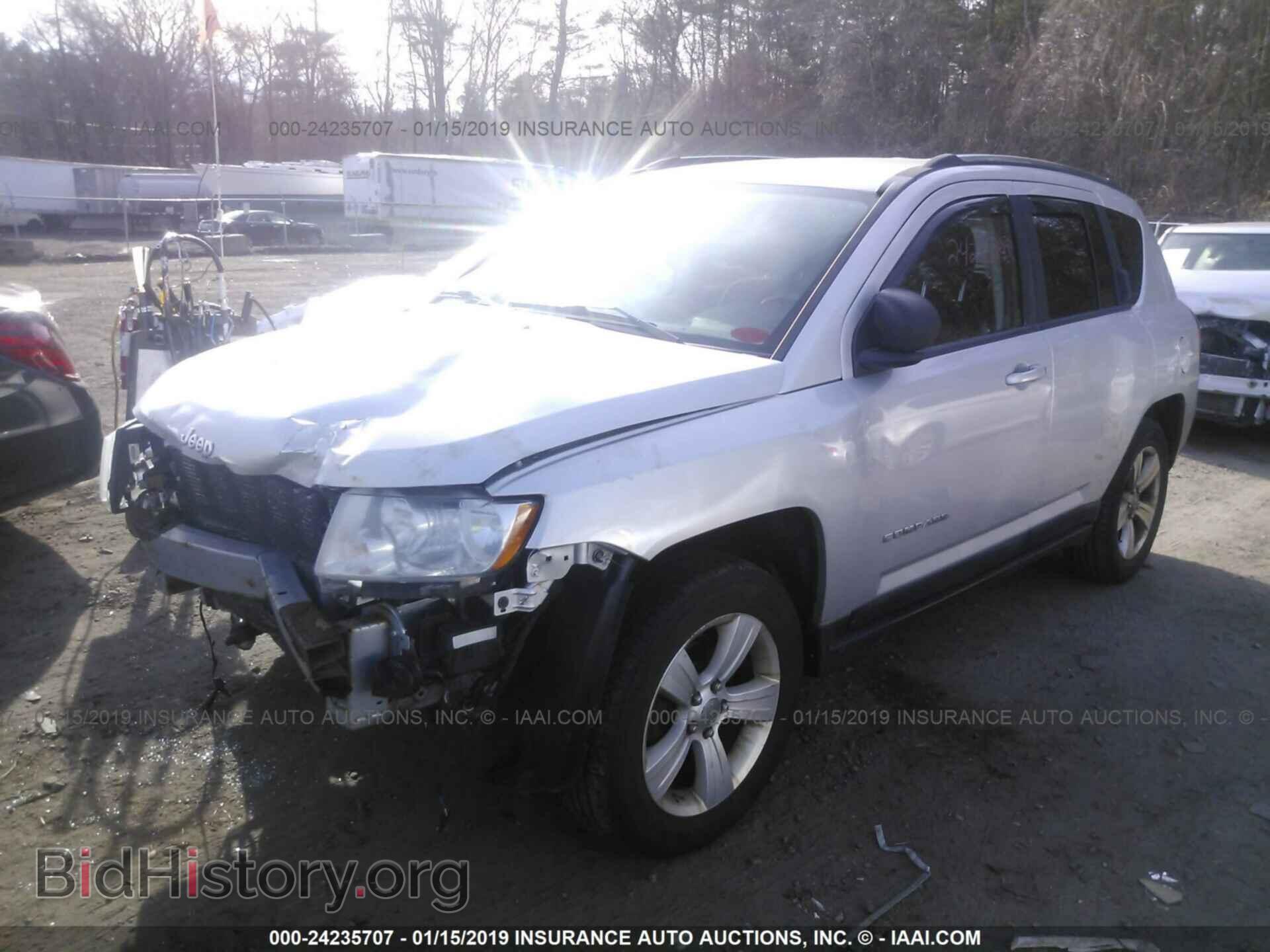 2011 JEEP COMPASS - VIN: 1J4NF1FB9BD197095 - Photo 2