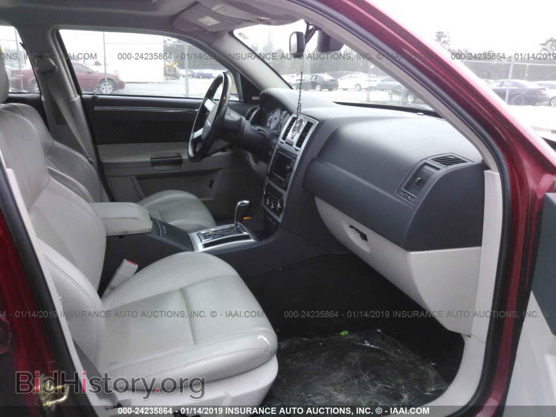 2006 CHRYSLER 300C - VIN: 2C3LA63H76H455497 - Фото 5