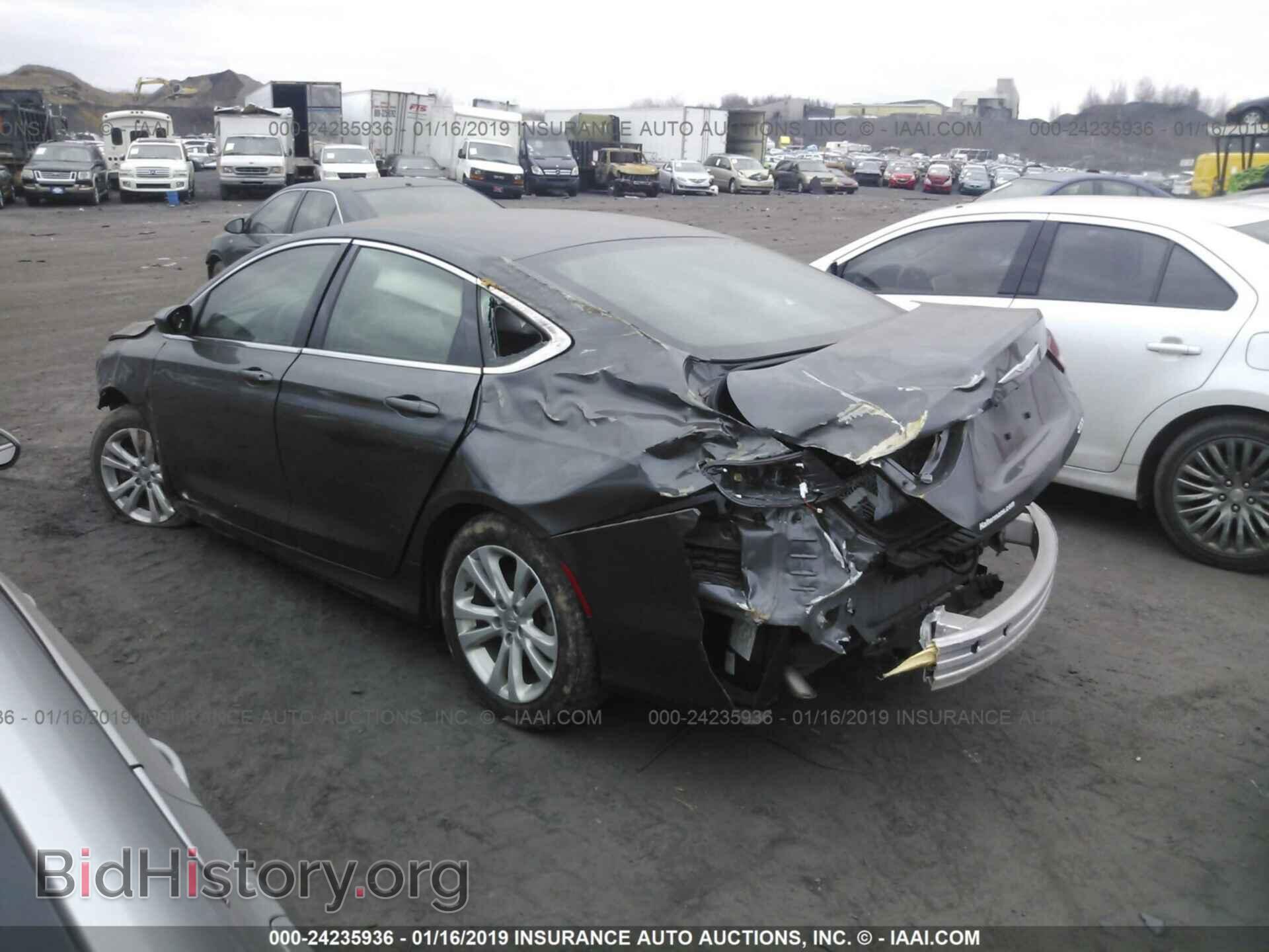 2015 CHRYSLER 200 - VIN: 1C3CCCAB6FN699253 - Photo 3