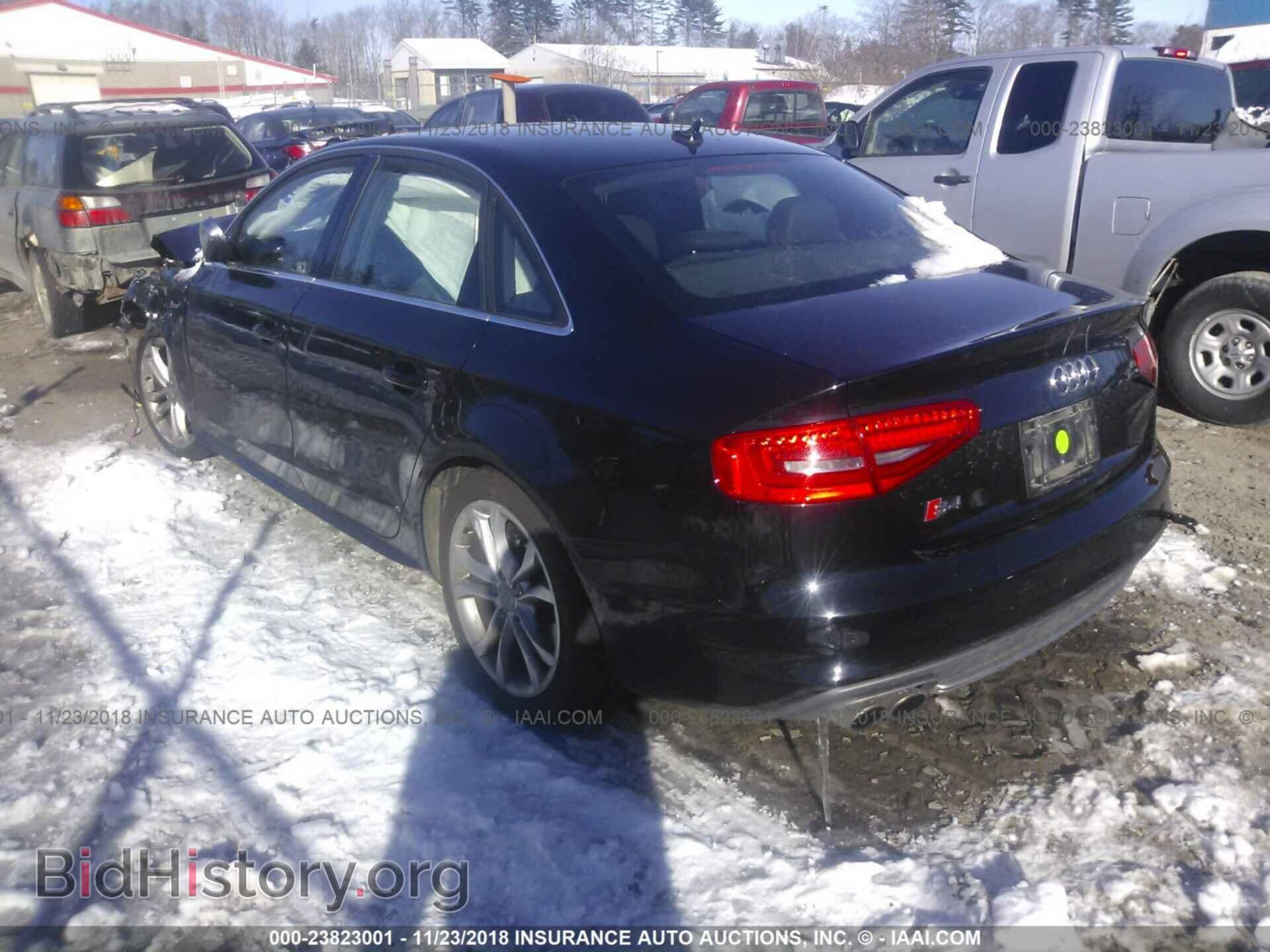 2013 AUDI S4 - VIN: WAUDGAFL2DA170443 - Фото 3