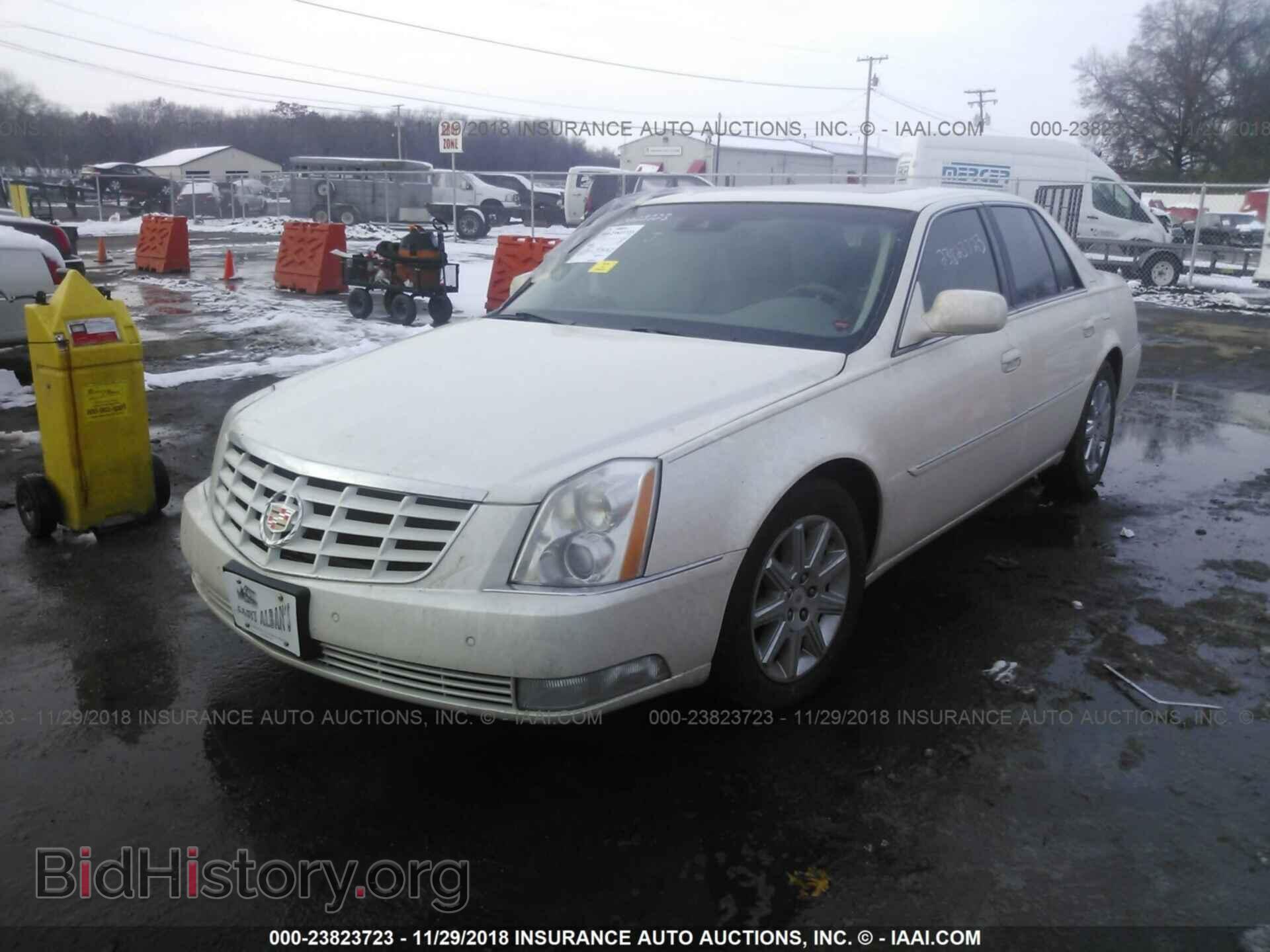 2010 CADILLAC DTS - VIN: 1G6KH5EY4AU132995 - Photo 2