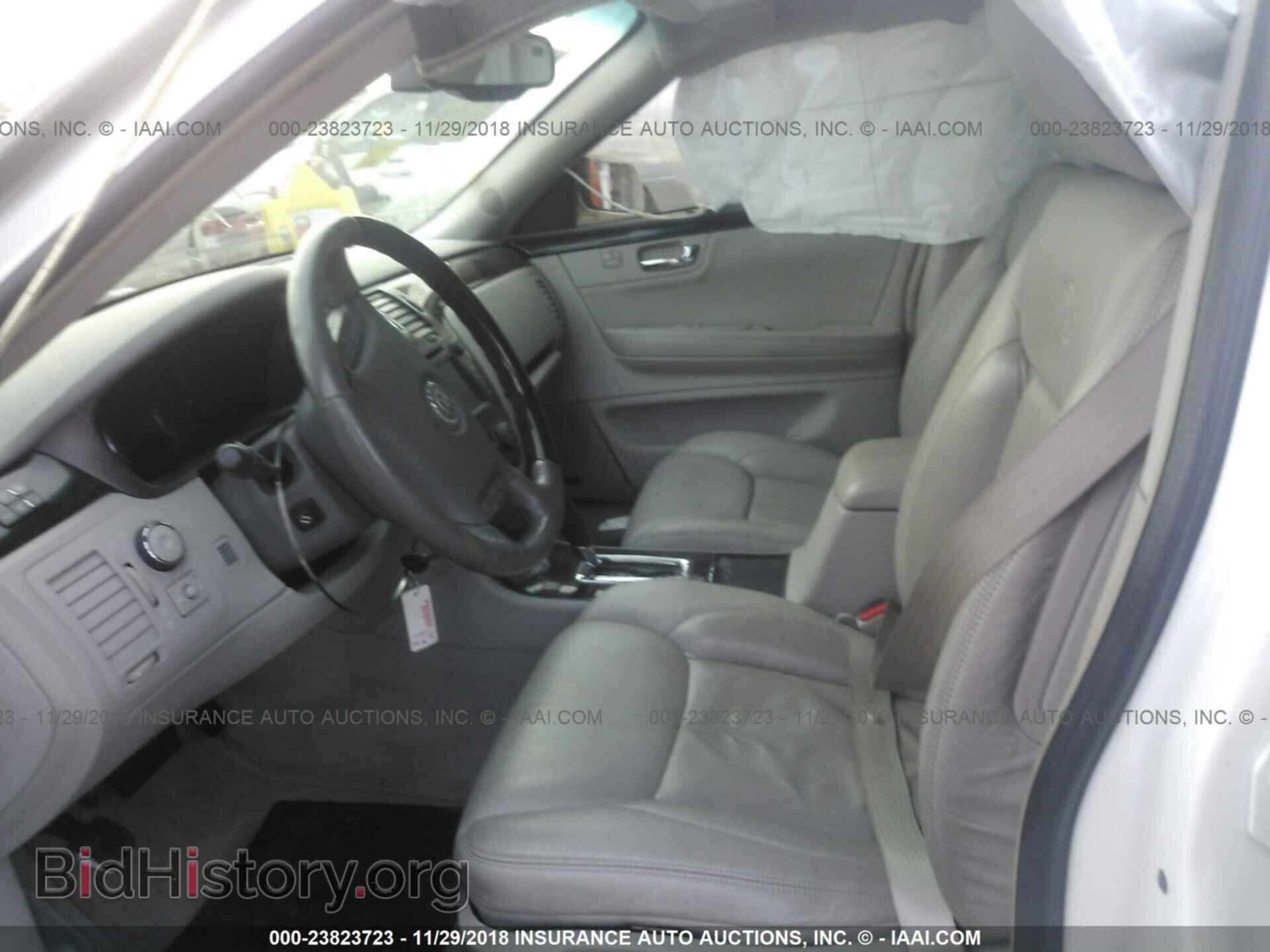 2010 CADILLAC DTS - VIN: 1G6KH5EY4AU132995 - Photo 5