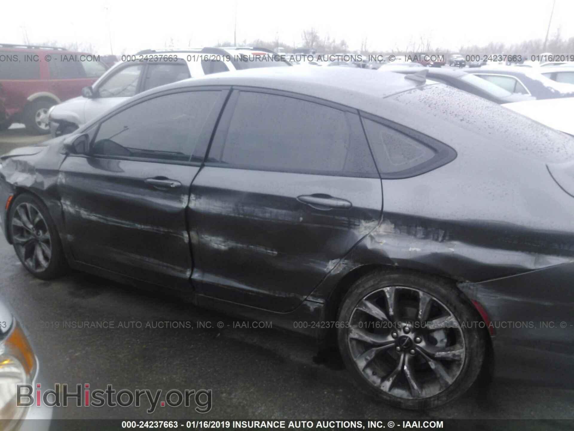 2016 CHRYSLER 200 - VIN: 1C3CCCBB0GN117034 - Фото 6