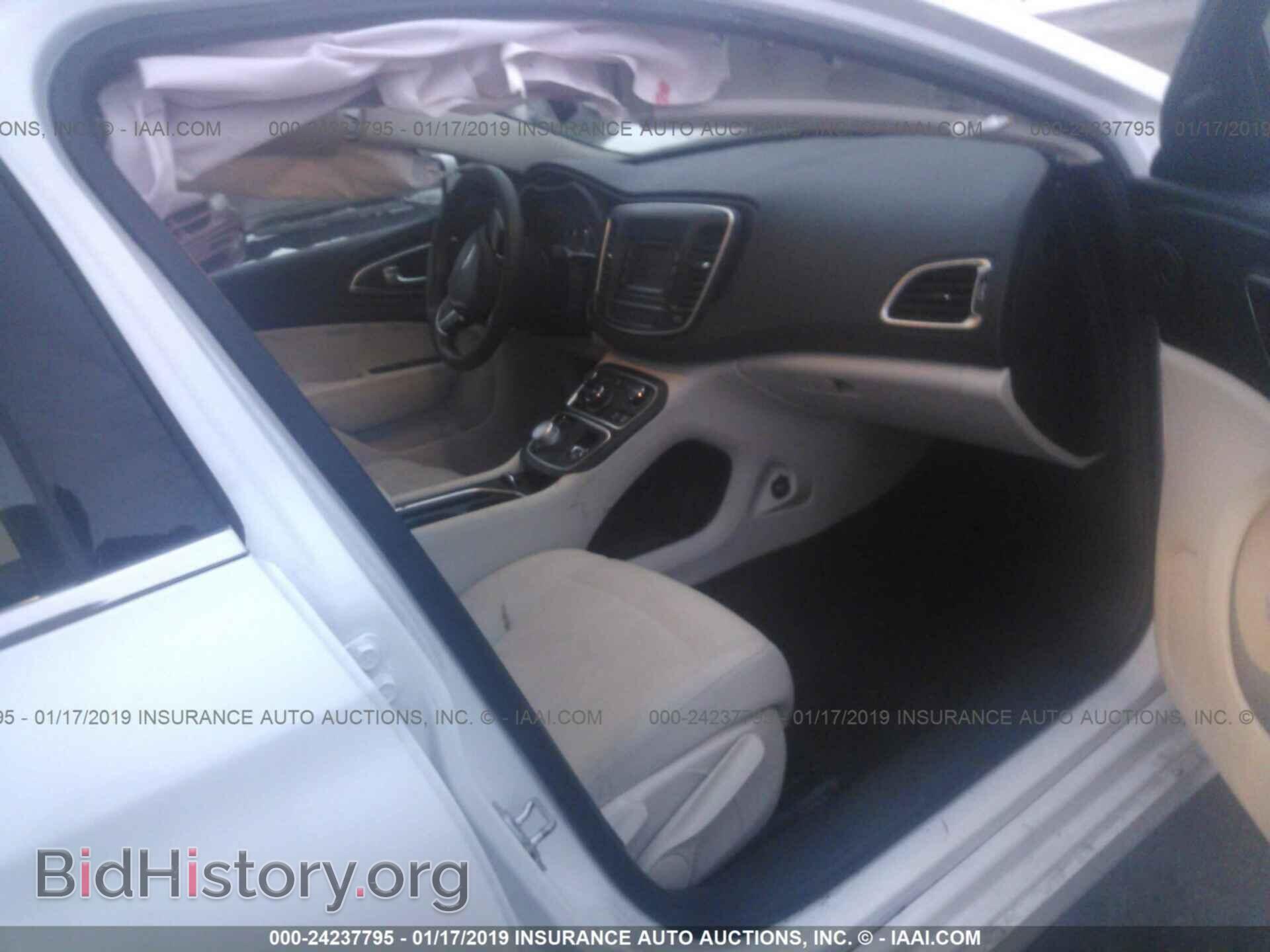 2015 CHRYSLER 200 - VIN: 1C3CCCAB0FN609904 - Фото 5